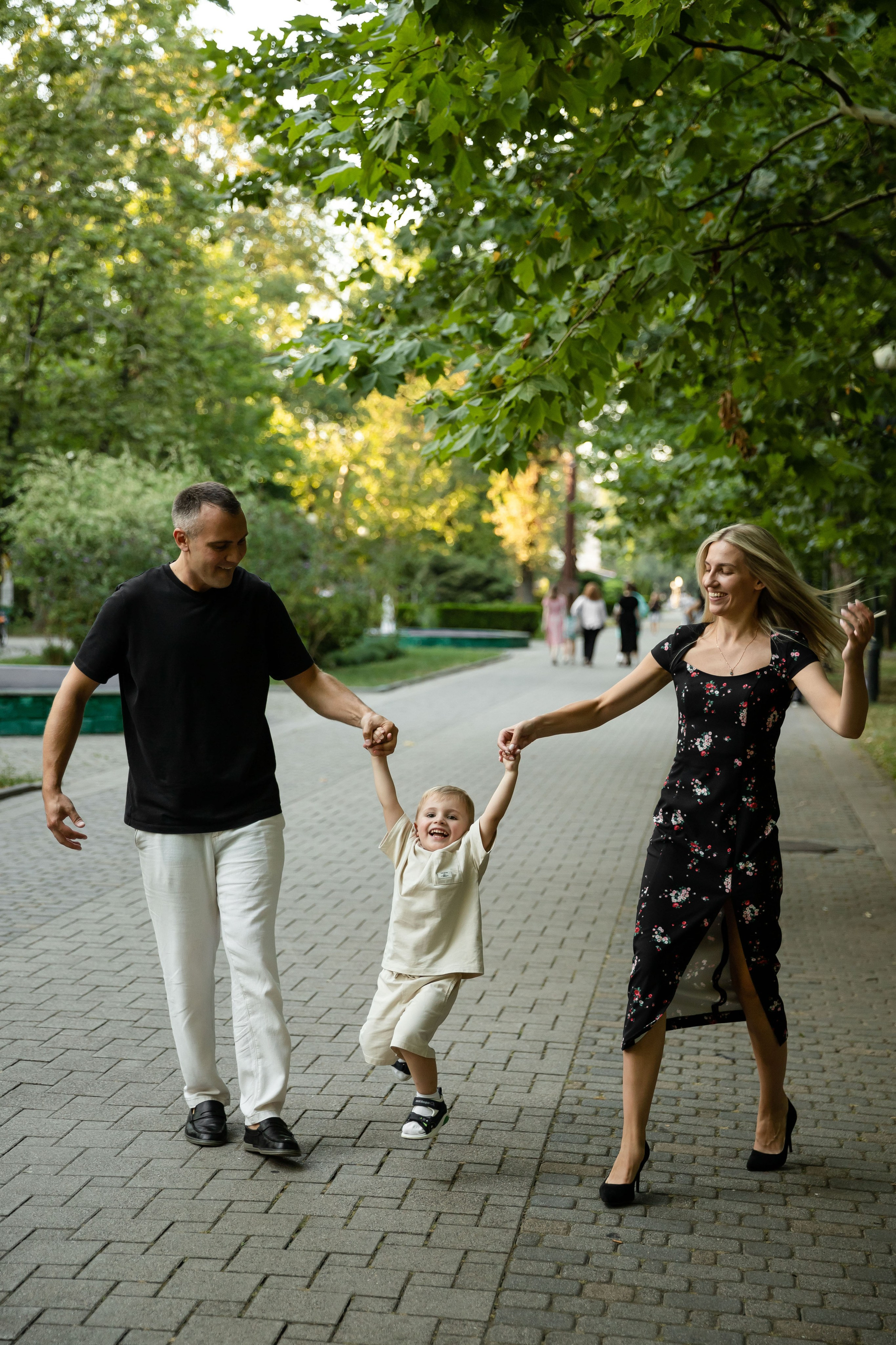 Прогулка за мороженым. Семейный и свадебный фотограф в Краснодаре. Кристина Ендальцева