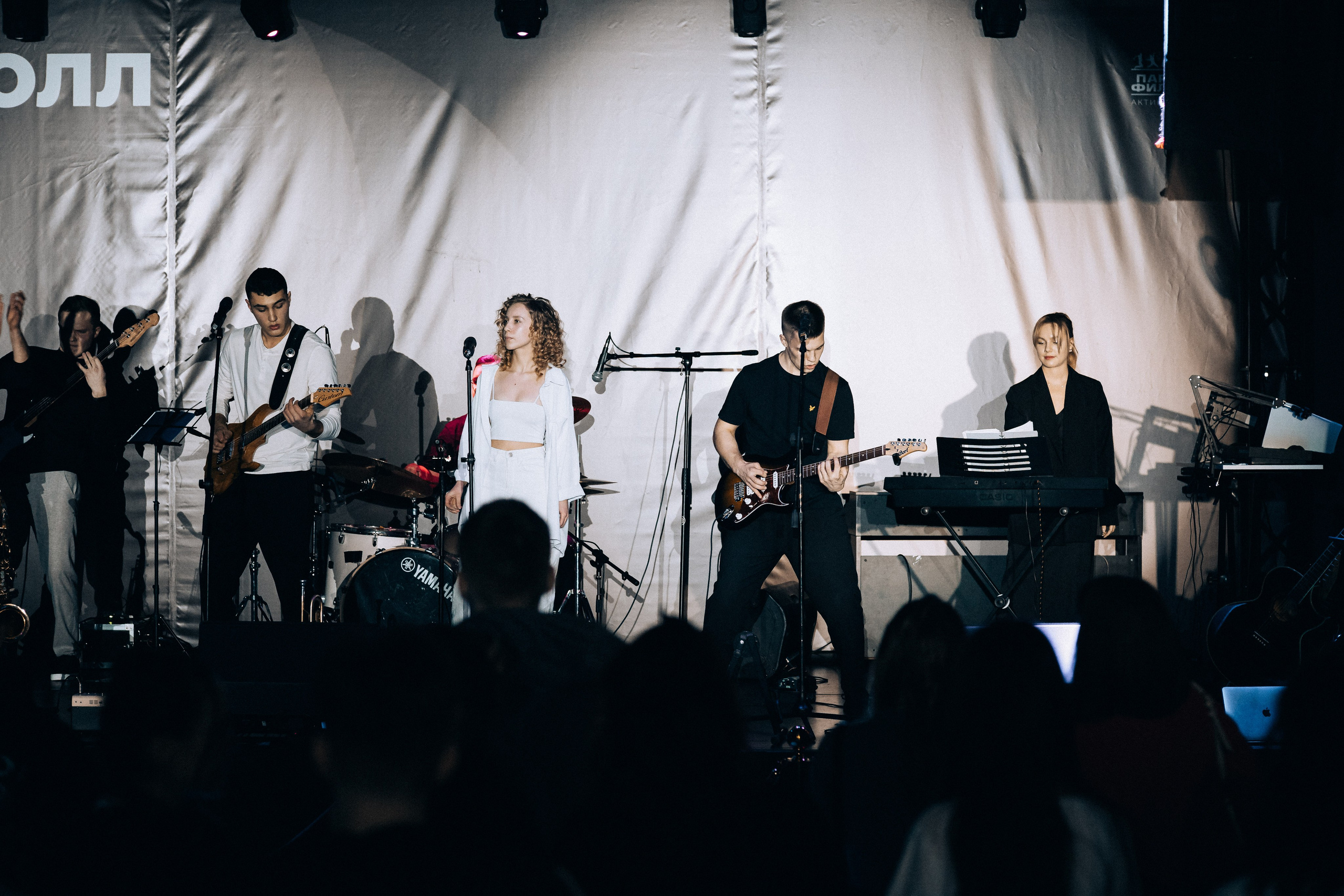 КвинтА. Автомобильный фотограф в Москве Иван Петушков