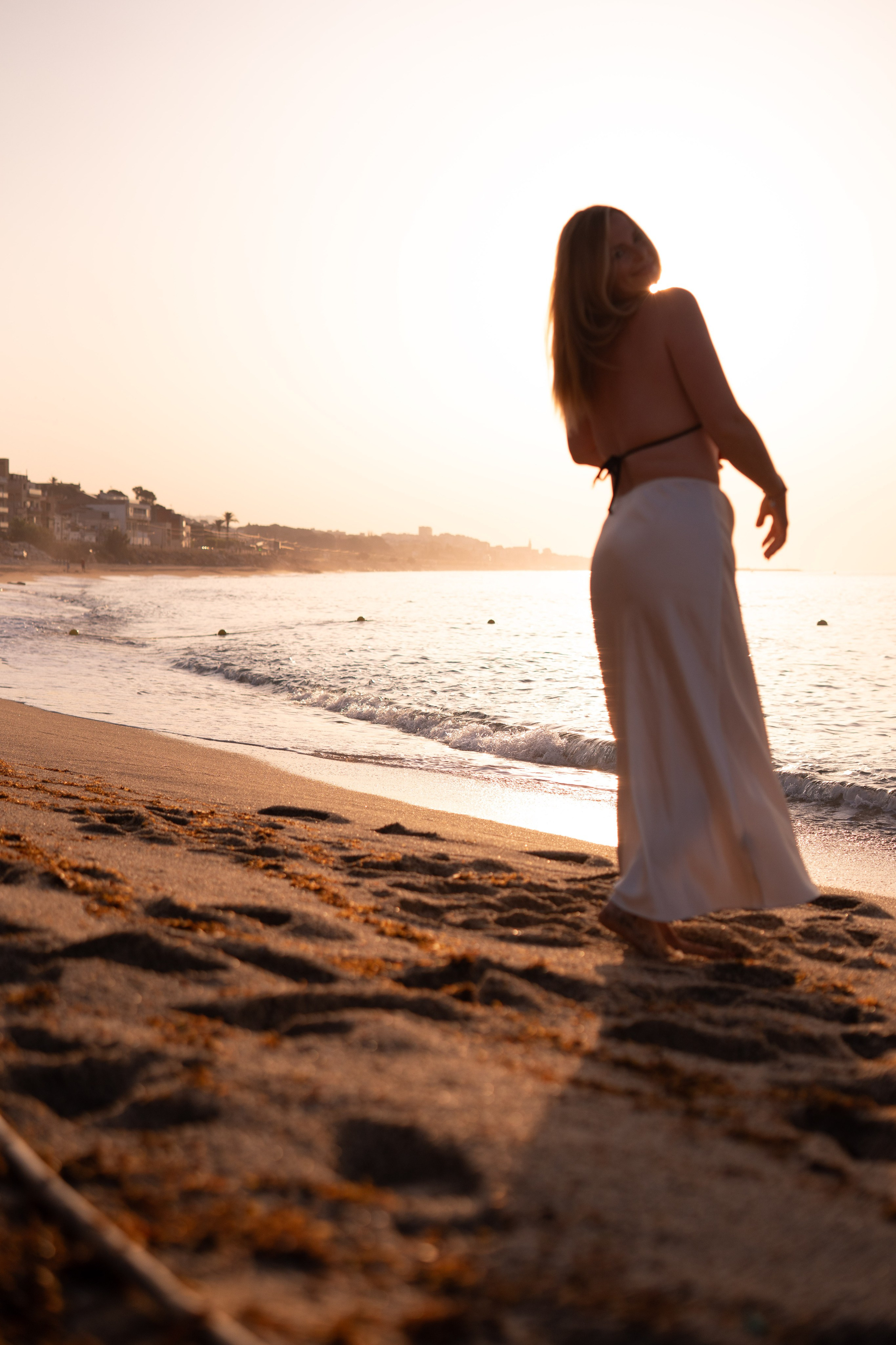 Masha and Timur. Wedding Photographer in Barcelona and Medellin