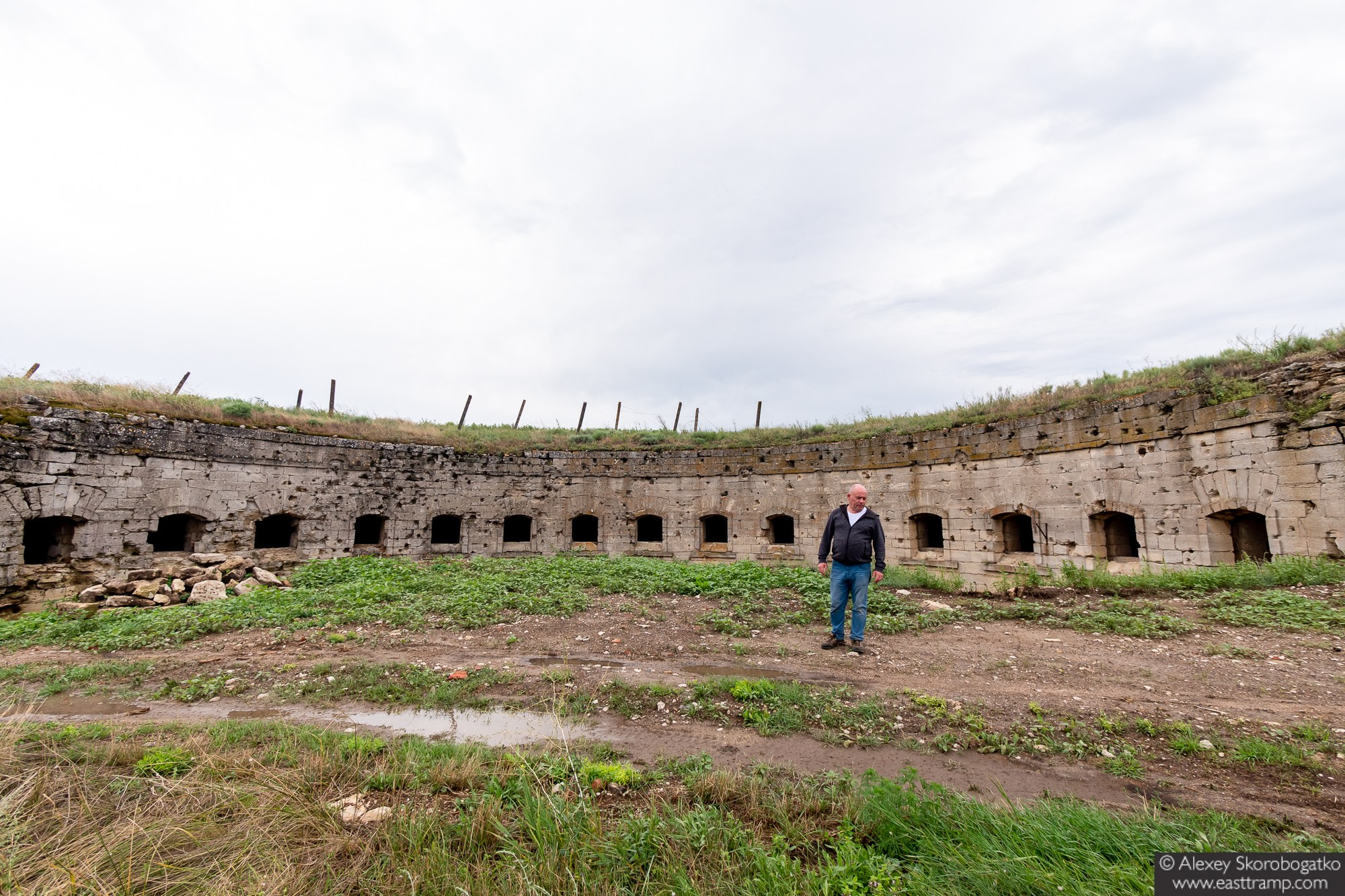 Археологические раскопки некрополя Кыз-Аул в Крыму. Фотограф Алексей Скоробогатько