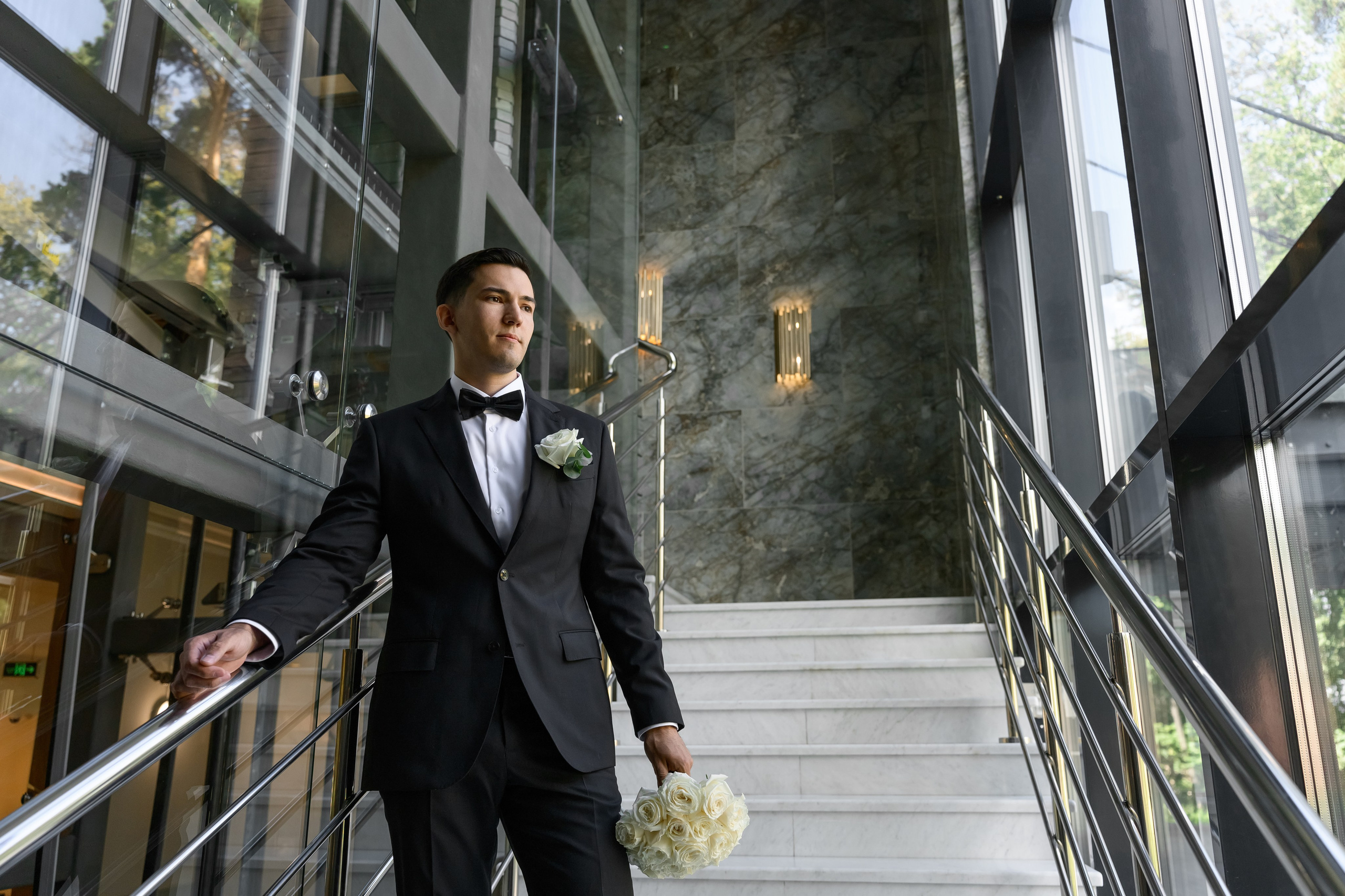 Свадебная фотосессия в усадьбе Остафьево. Свадебный фотограф Москва Юрий Кульман