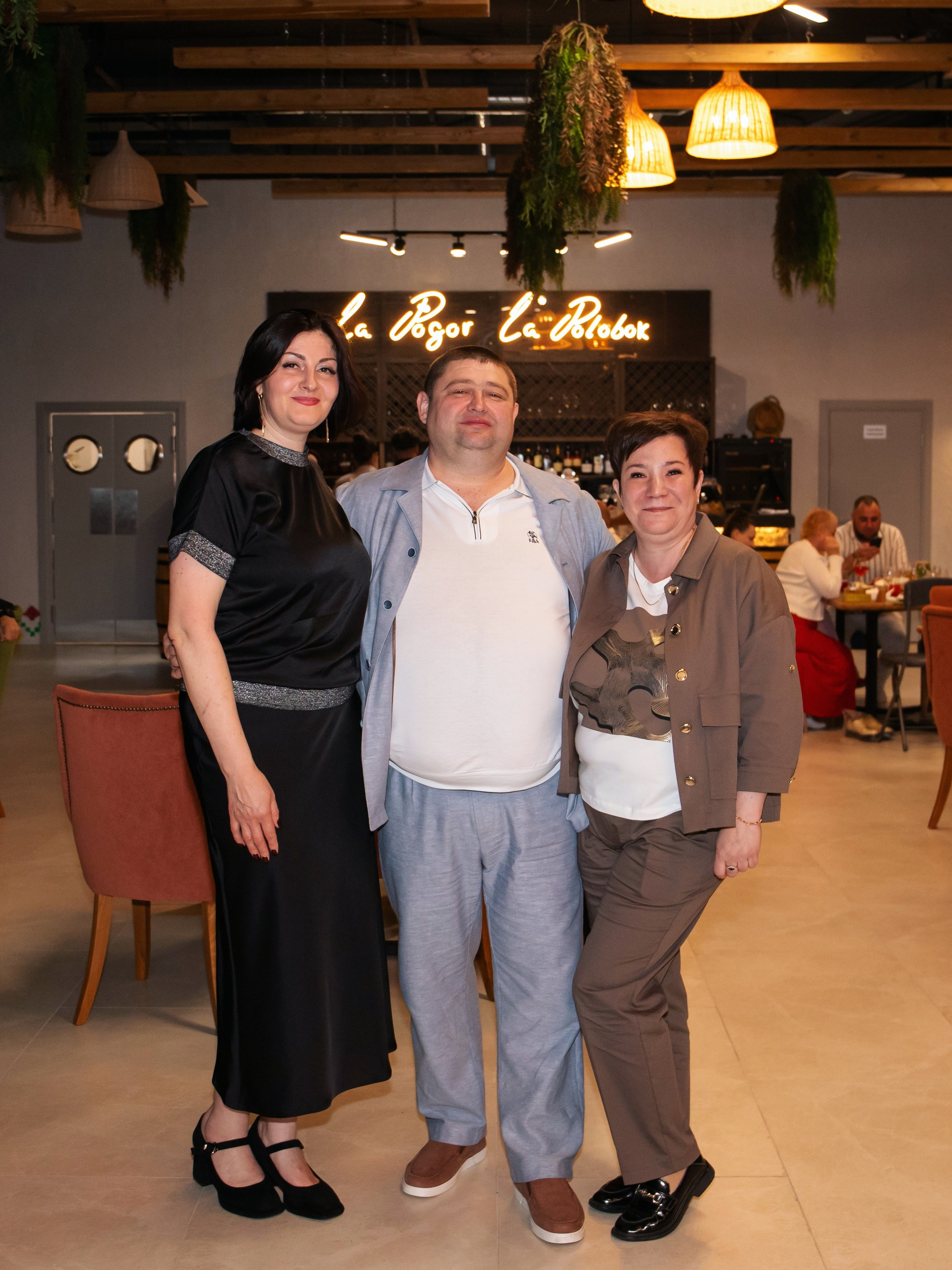 Открытие молдавского ресторана. Свадебный и семейный фотограф в Москве Мила Широких