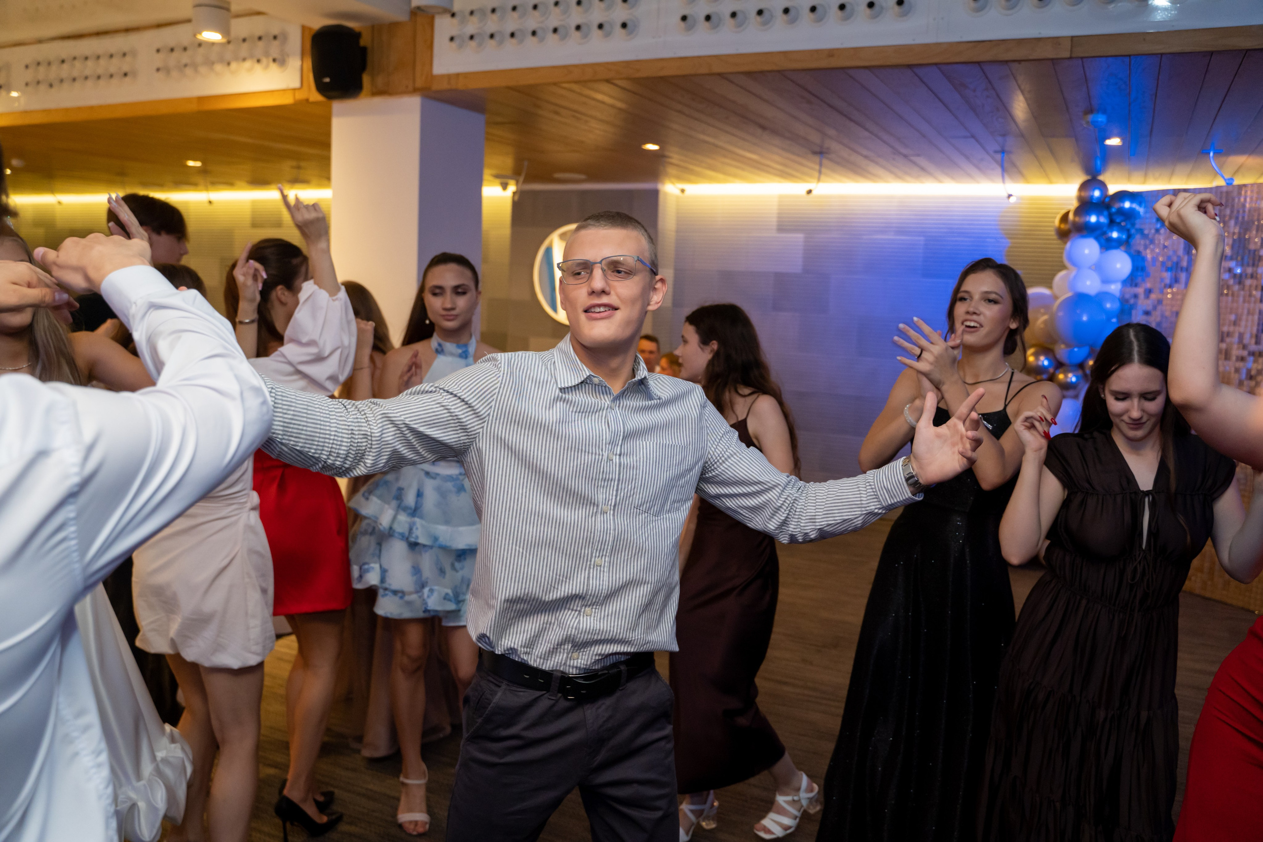 ВЫПУСКНОЙ ГИМНАЗИЯ. Главная