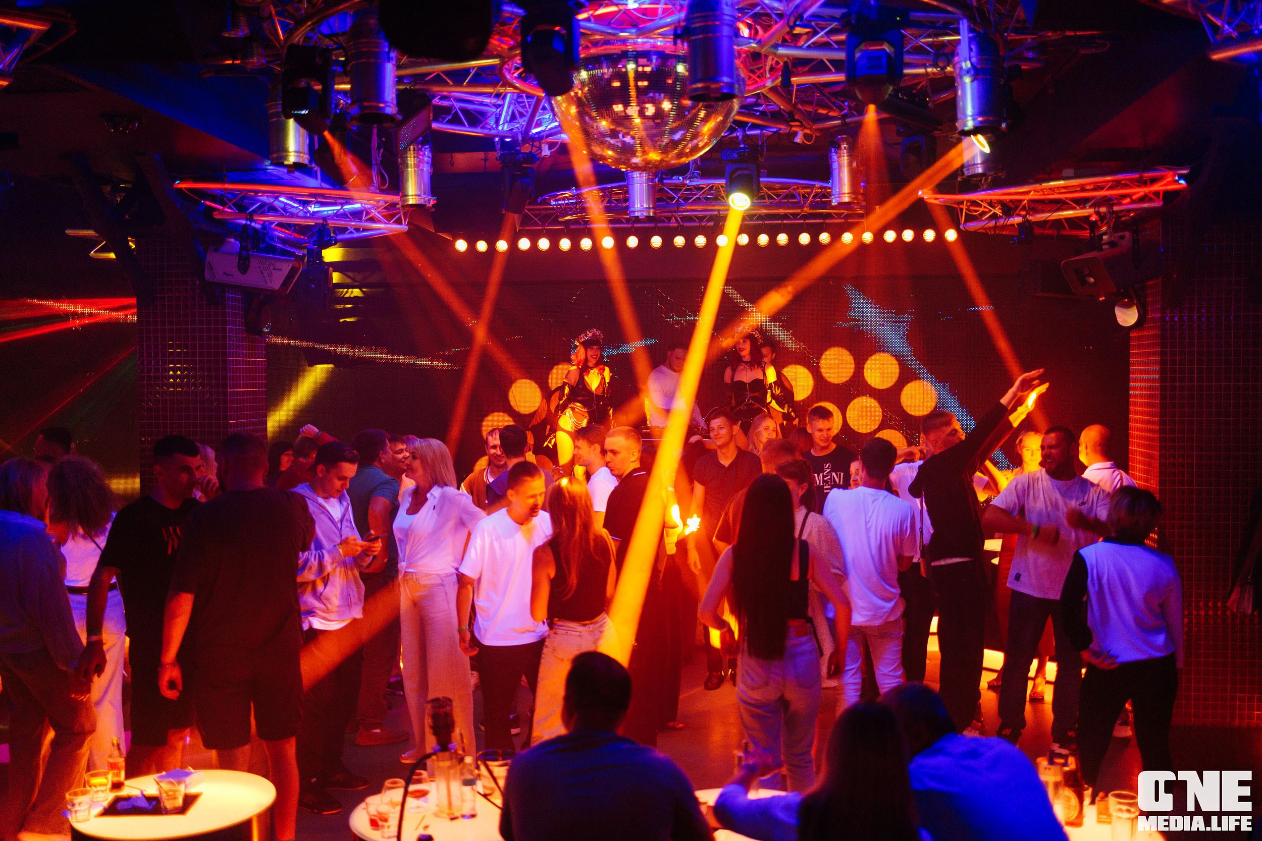 Фоторепортаж из РК Планета. One Media Life: фоторепортажи, фотоотчеты с мероприятий и заведений