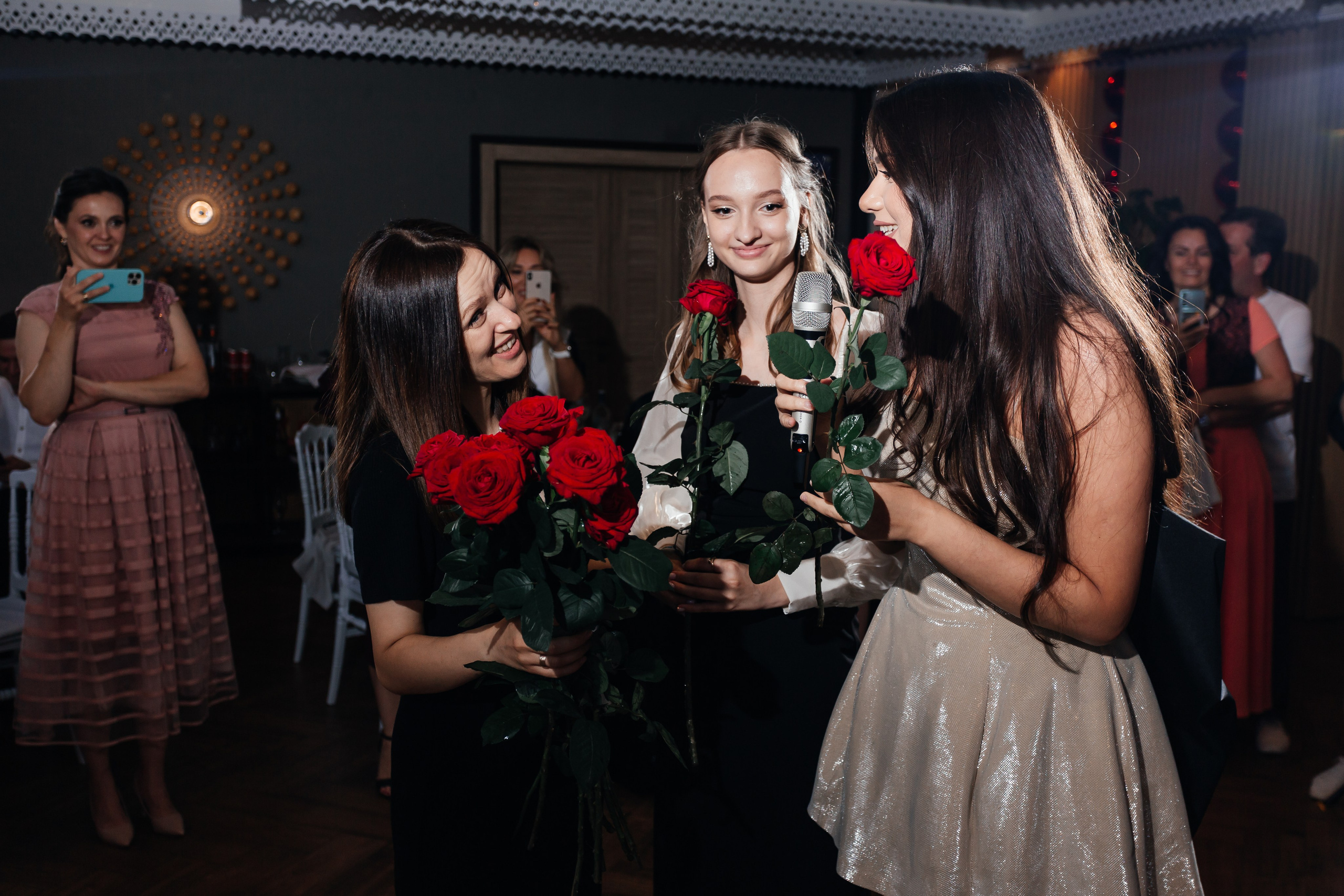 Выпускной 11 «А». Школа № 42. Свадебный фотограф в Краснодаре Николай Крауз