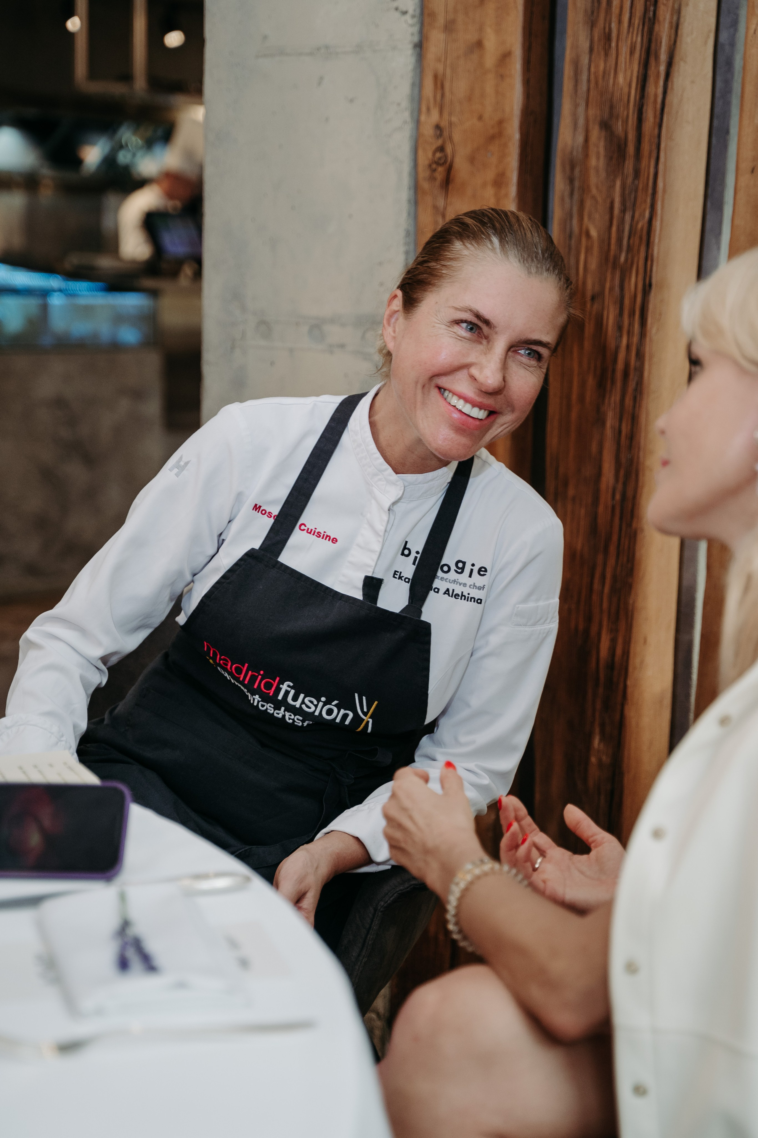 Открытый ужин с Mishlen Шеф Поварами. Репортажный и свадебный фотограф в Москве Рая Небогатова