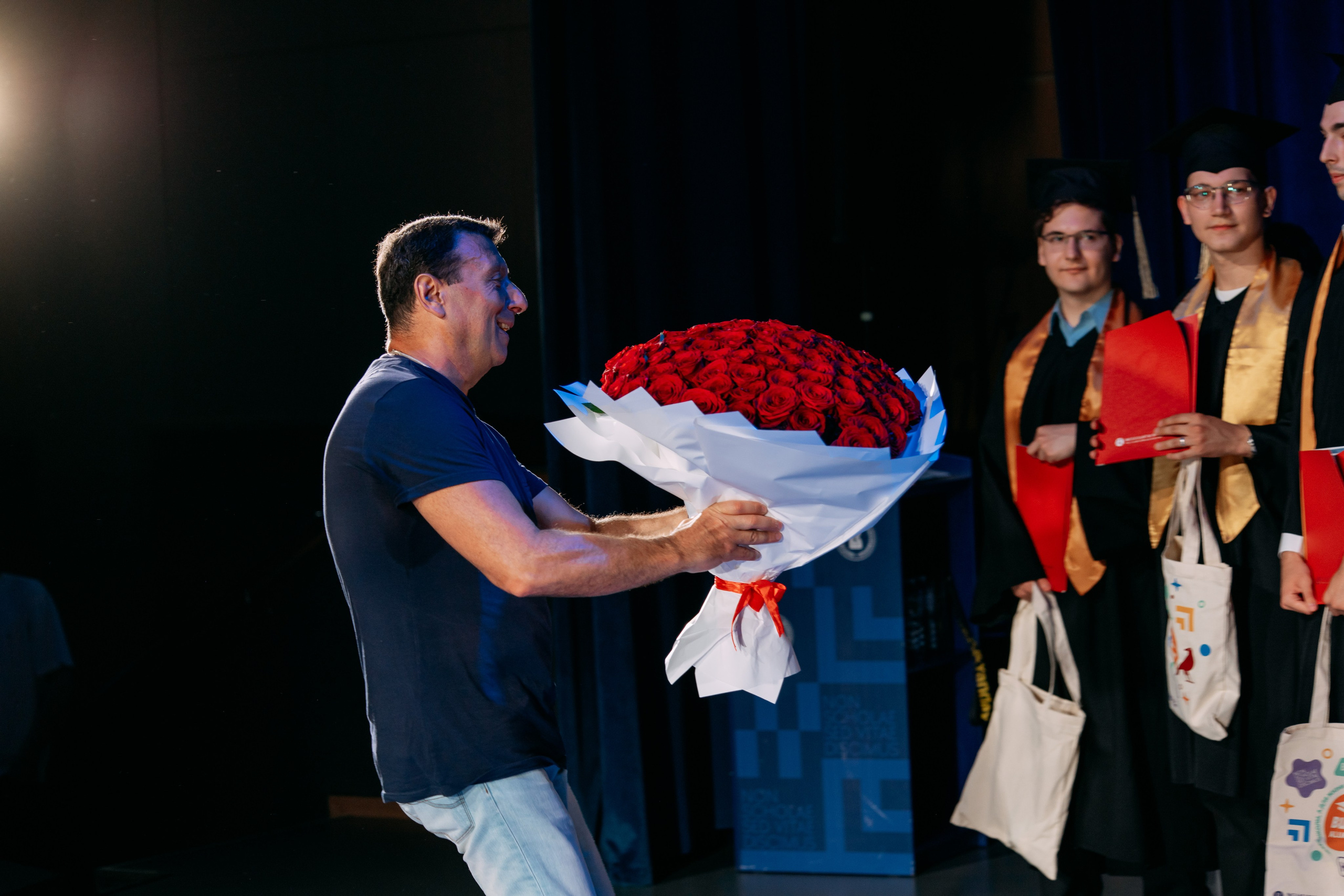 Вручение дипломов. Фото и видео съемка. Андрей Ионов