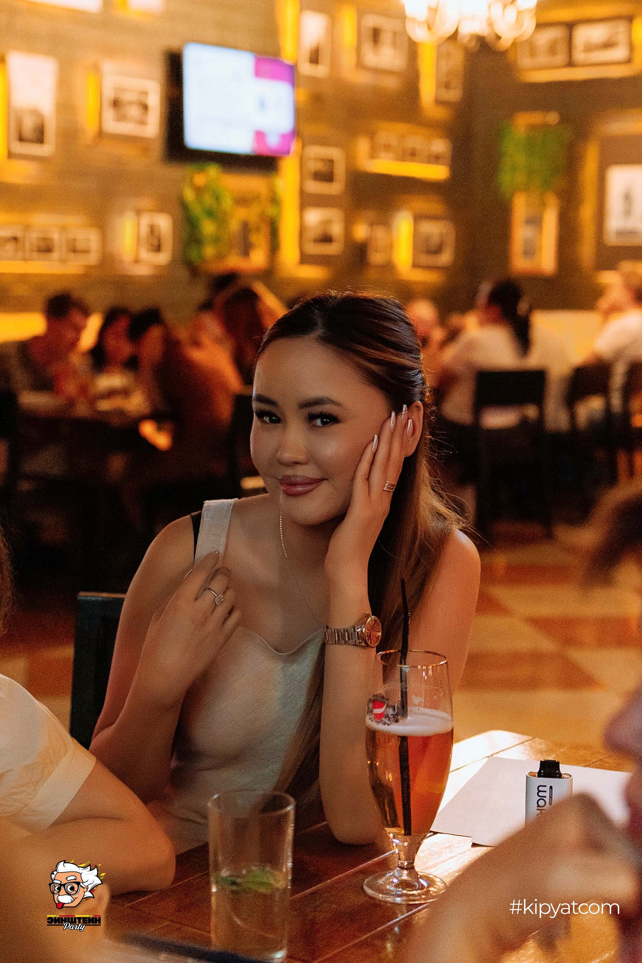 Эйнштейн Party