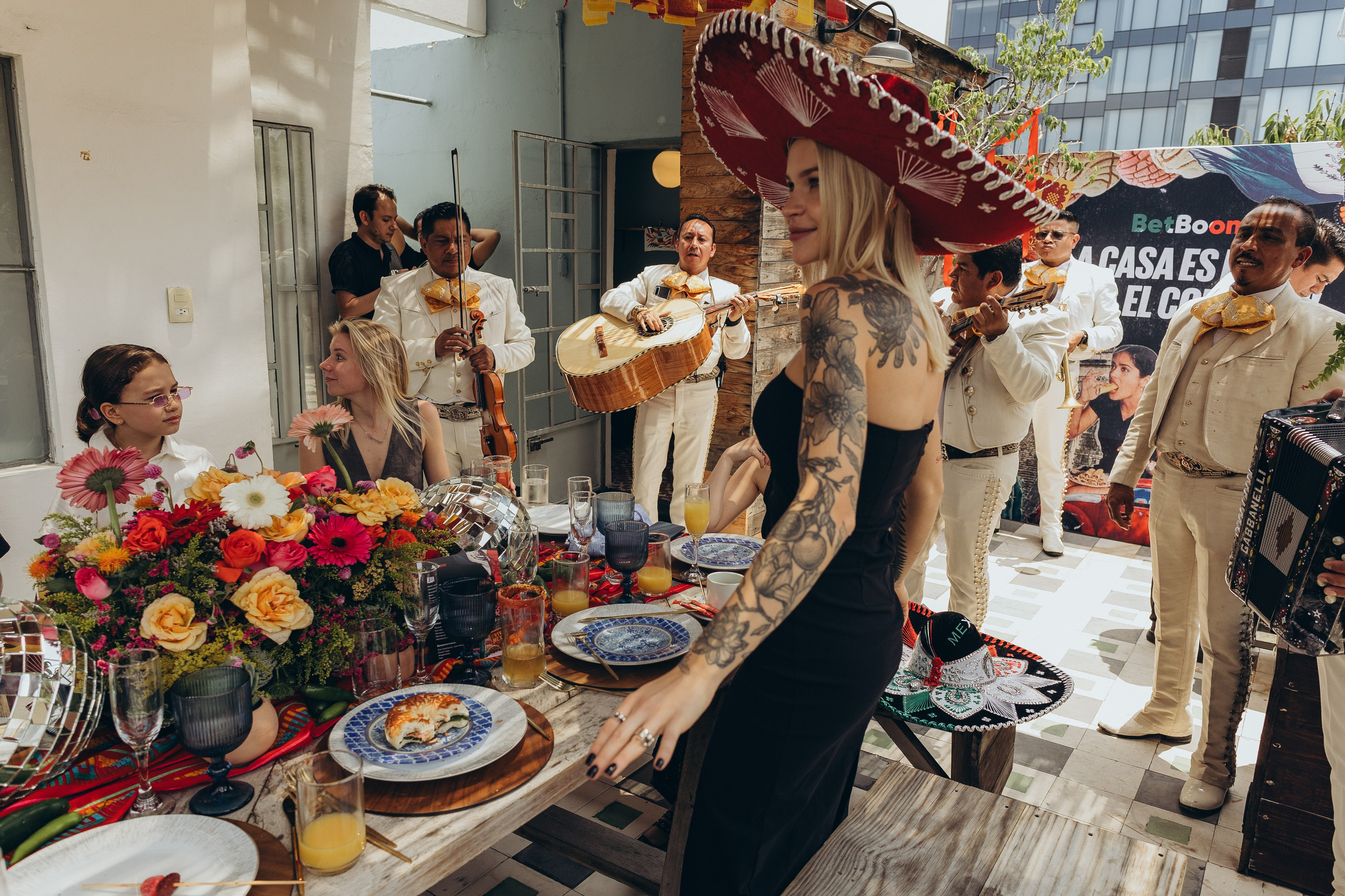 Office inauguration in Mexico City BetBoom. Irina Krokhaleva. Family & couple photographer in Yekaterinburg, Russia