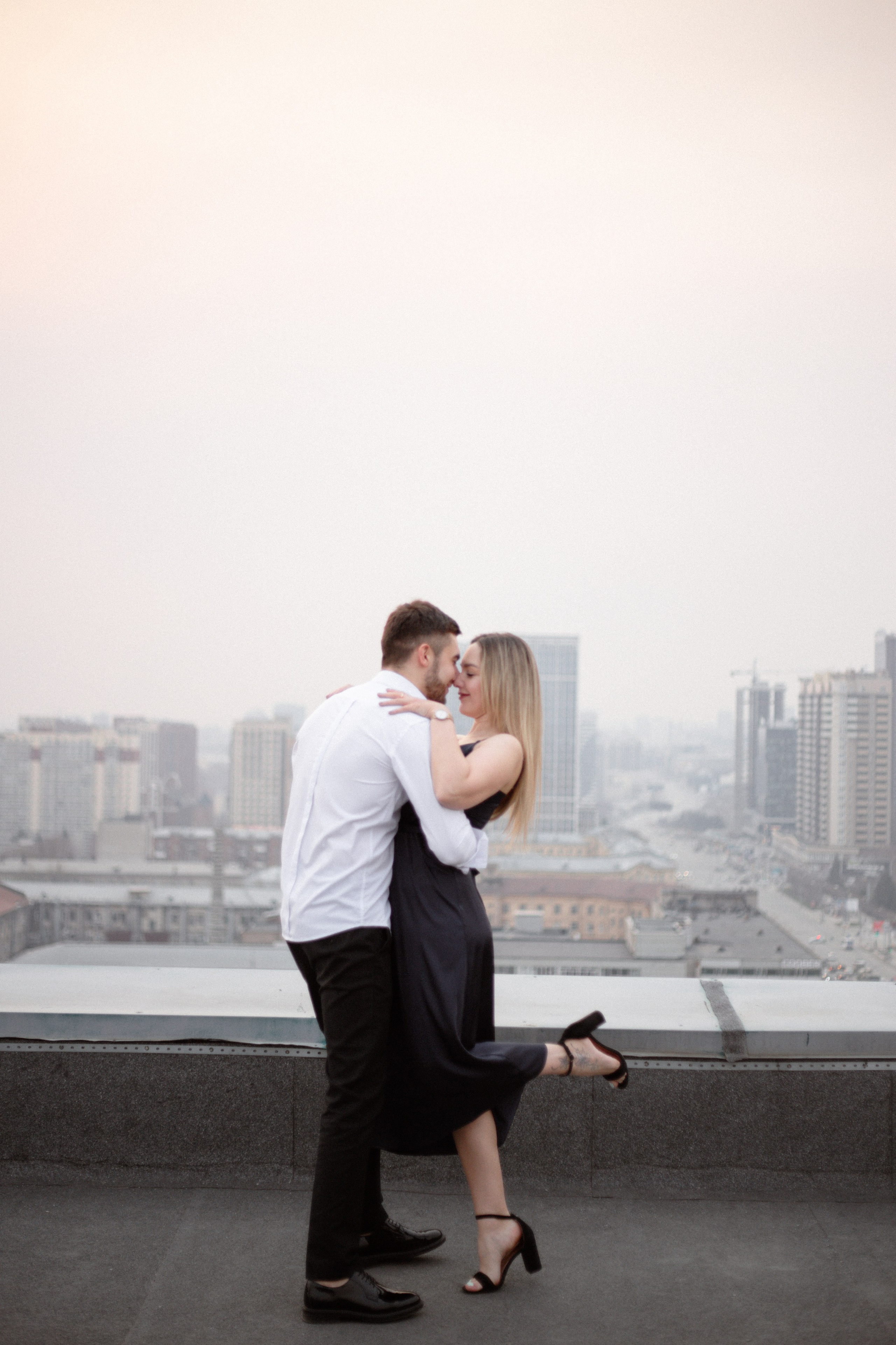 Любовь на крыше. Свадебный и портретный фотограф в Новосибирске Любовь Исакова
