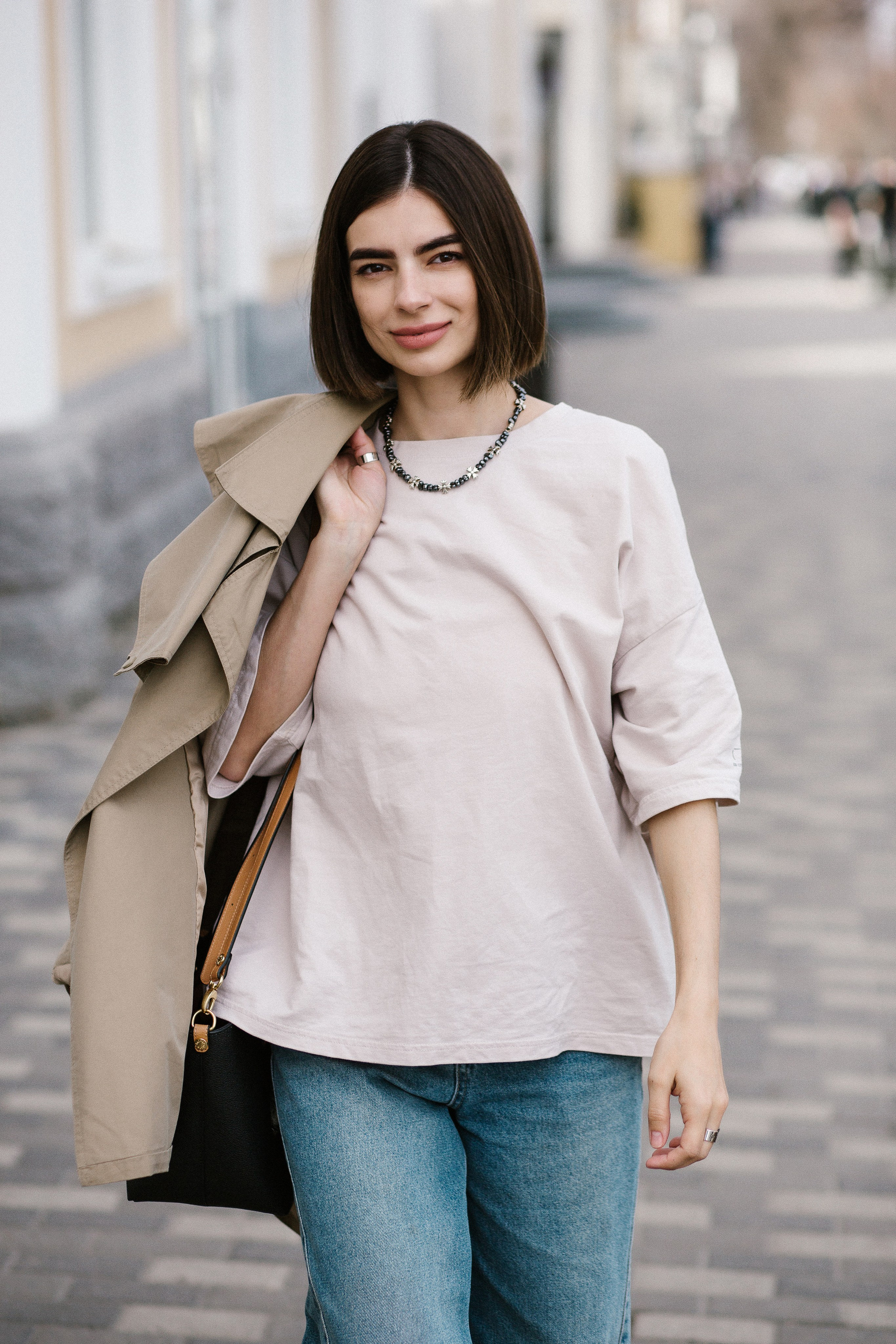 Загадочный Шарм Таганрога: Саша в Объективе на Улице Петровской. Свадебный и семейный фотограф в Таганроге Бакарюк Антон