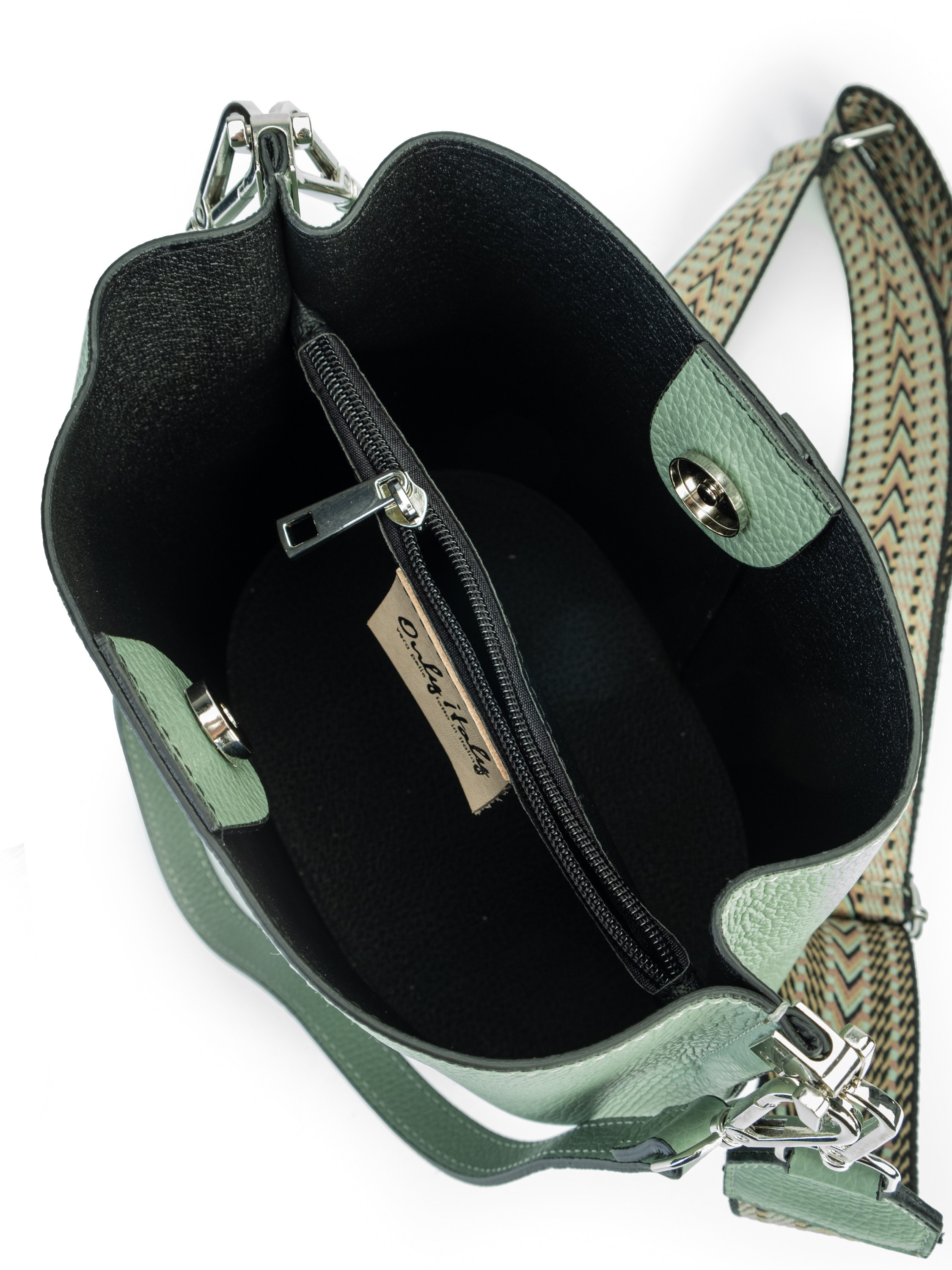 Предметная съёмка для маркетплейсов | Сумки. Предметный фотограф в Симферополе Антон Катунин