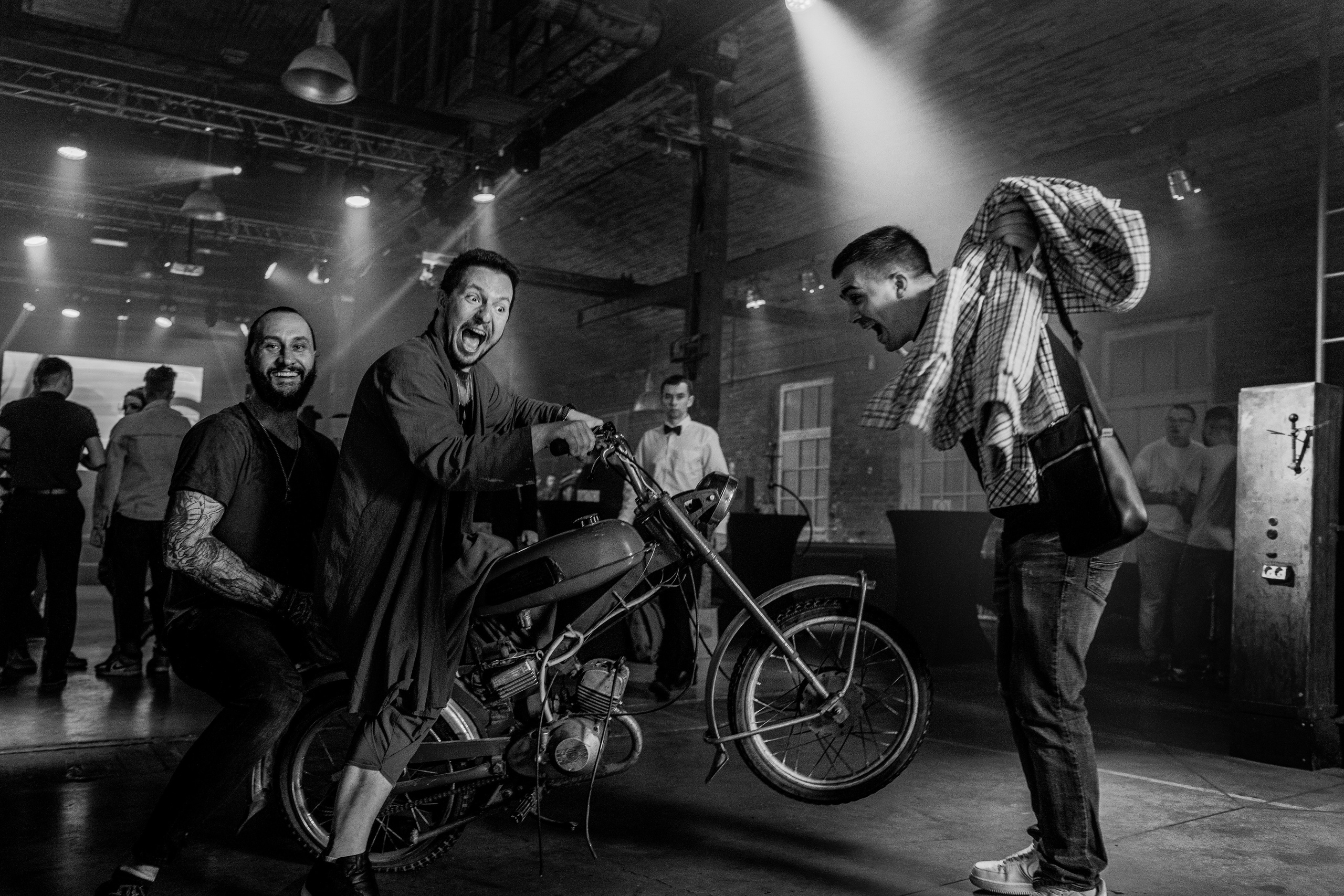 НЕ КИСЛОЕ ШОУ. Главная