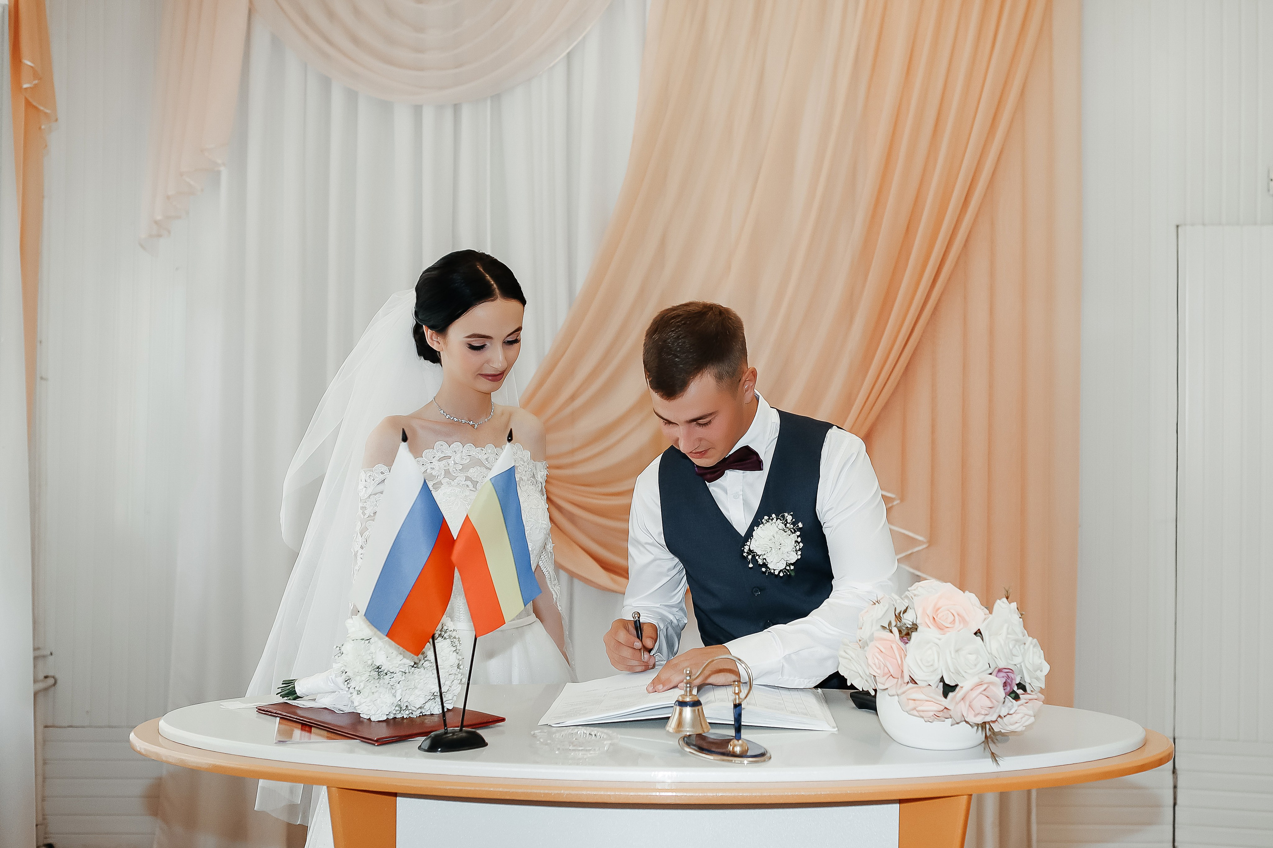 Максим и Дарья. Свадебный фотограф Евгения Фролова г. Каменск-Шахтинский, Донецк, Ростов