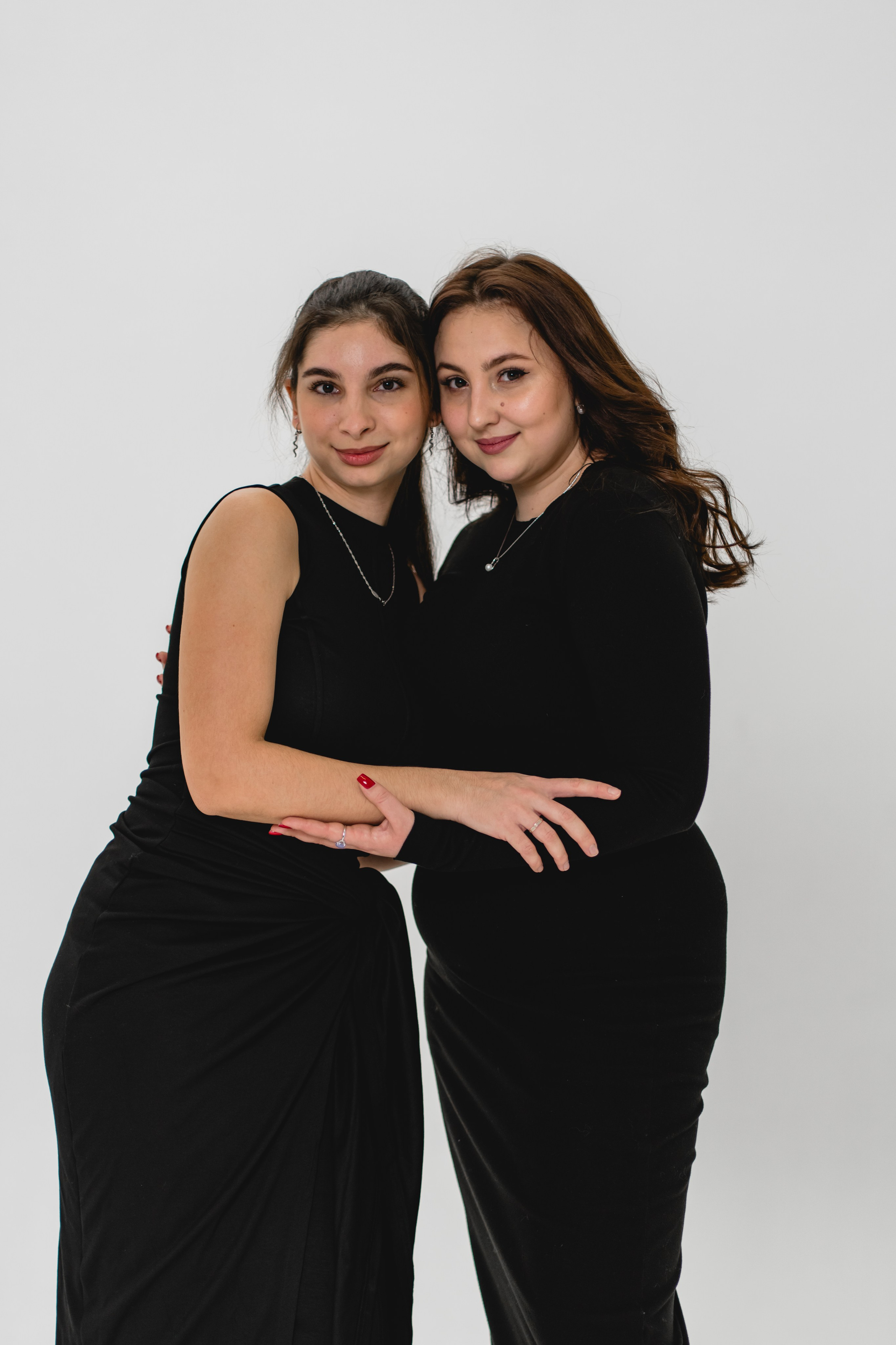 Студийная групповая фотосессия. Свадебный и индивидуальный фотограф Аля Мамакова