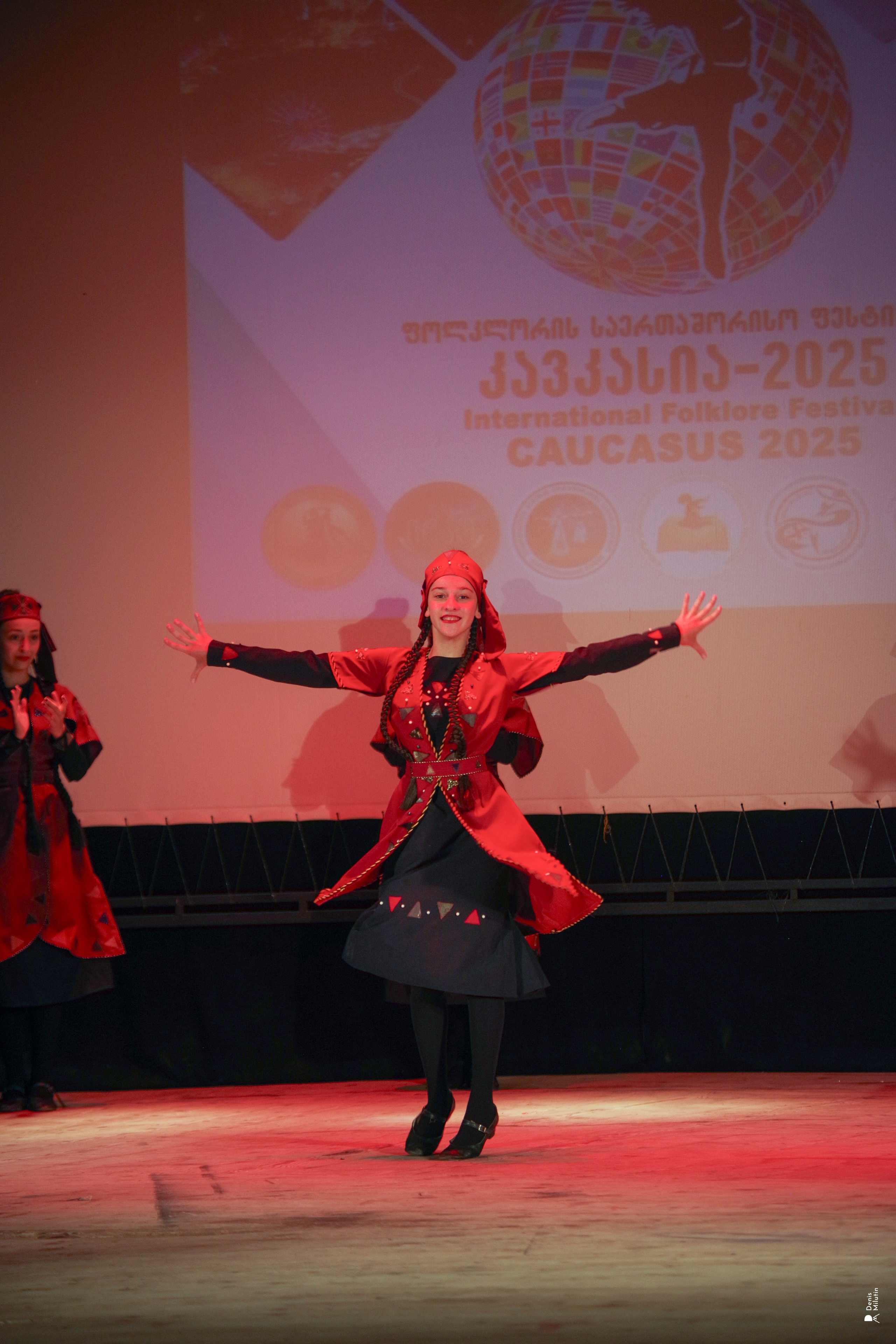 Танцы в прекрасном Они. Портретный фотограф Денис Милютин