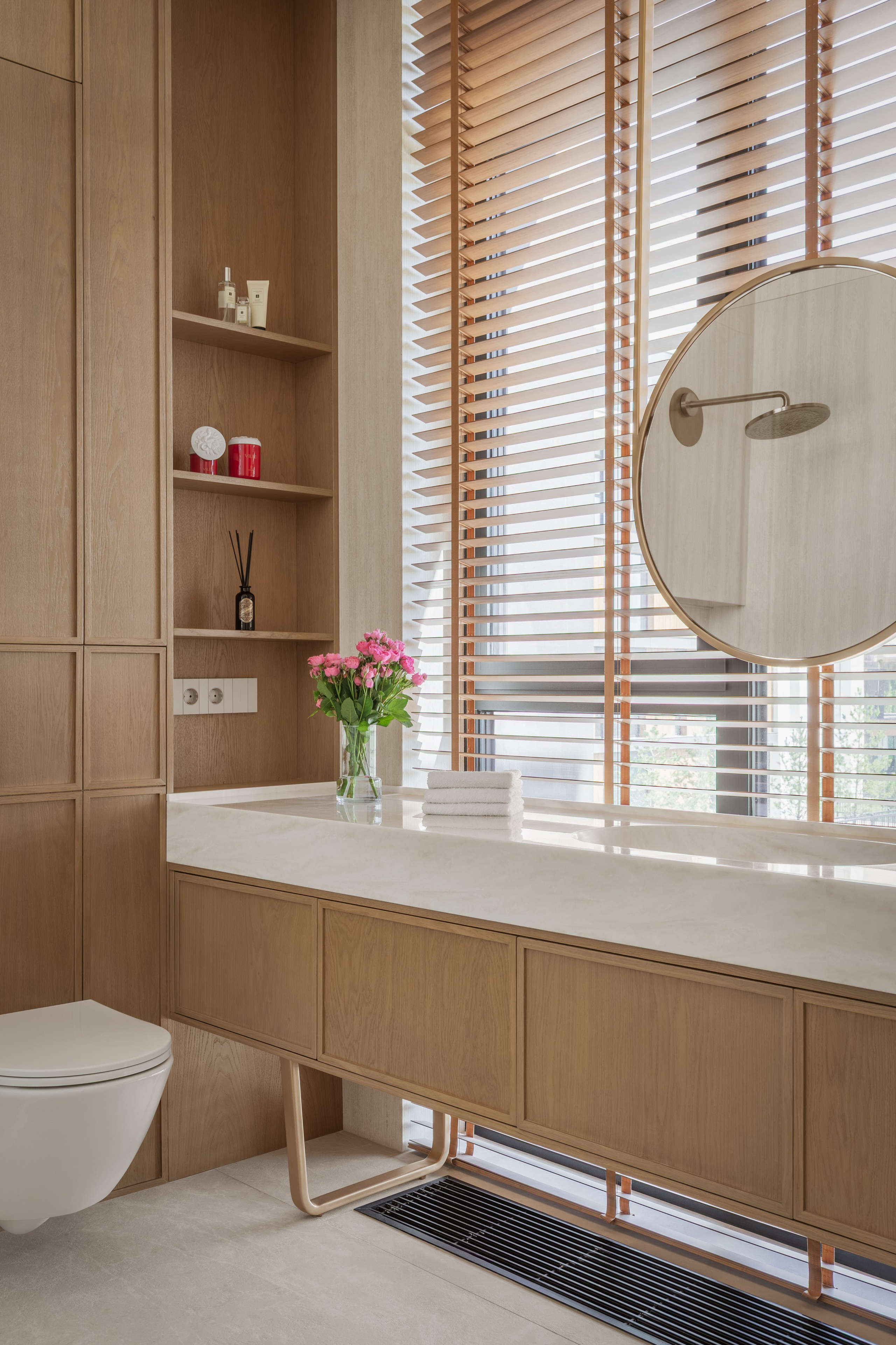 Шарафат Дуйсенбинова — Akbulak Riviera. Roman Yakunin — interior photographer in Almaty, Kazakhstan