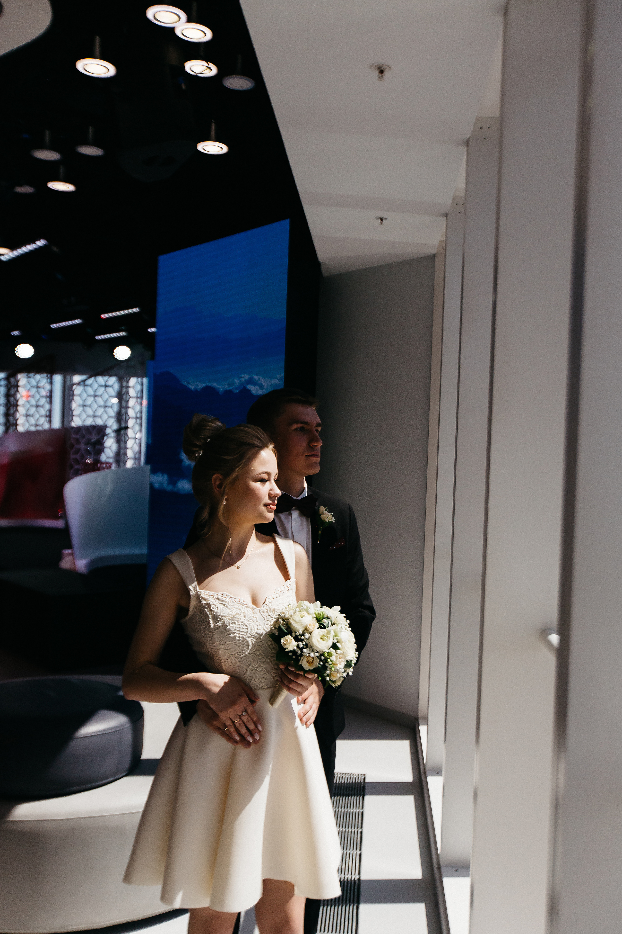 Усеяно ковром цветов дыханье мая. Душевный фотограф Ваших самых ярких событий Марина Погребняк