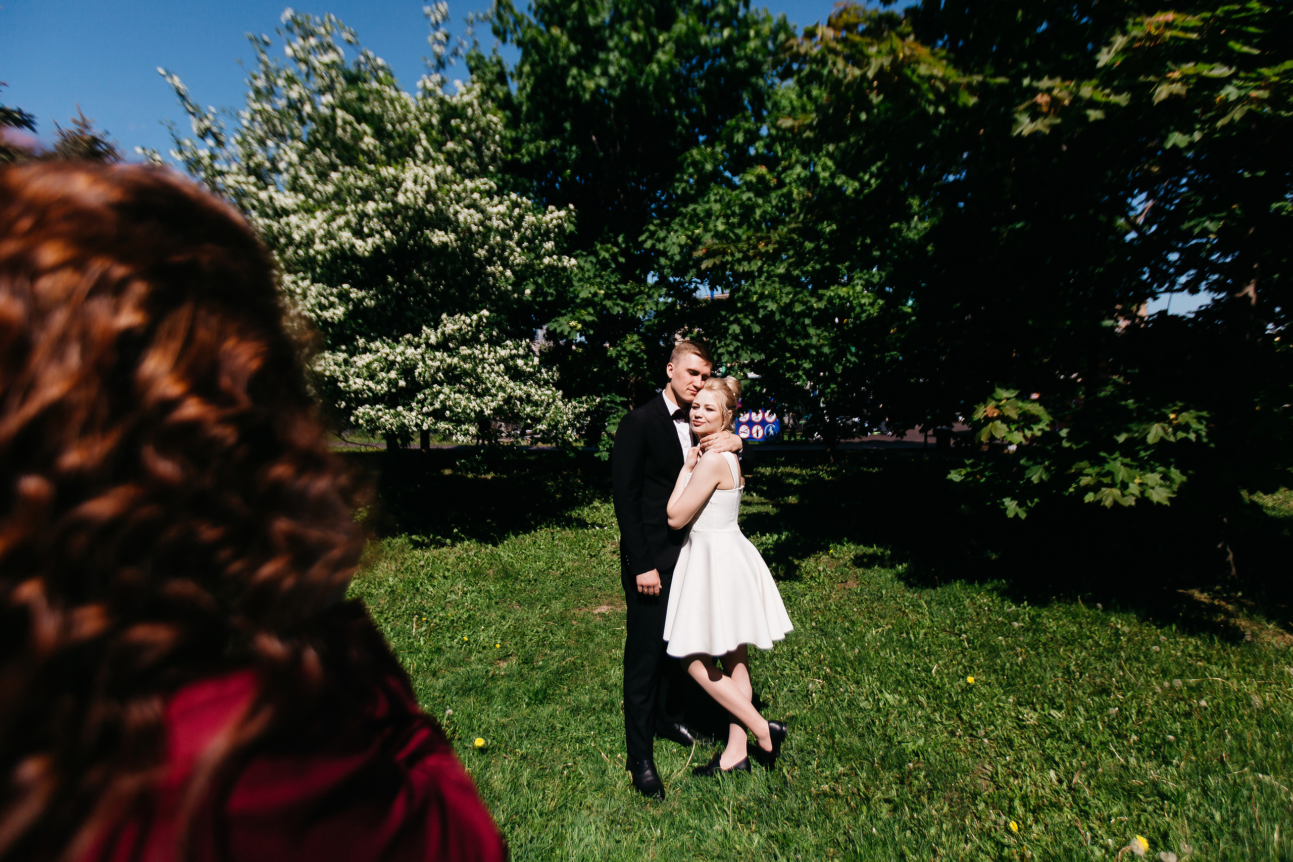 Усеяно ковром цветов дыханье мая. Душевный фотограф Ваших самых ярких событий Марина Погребняк