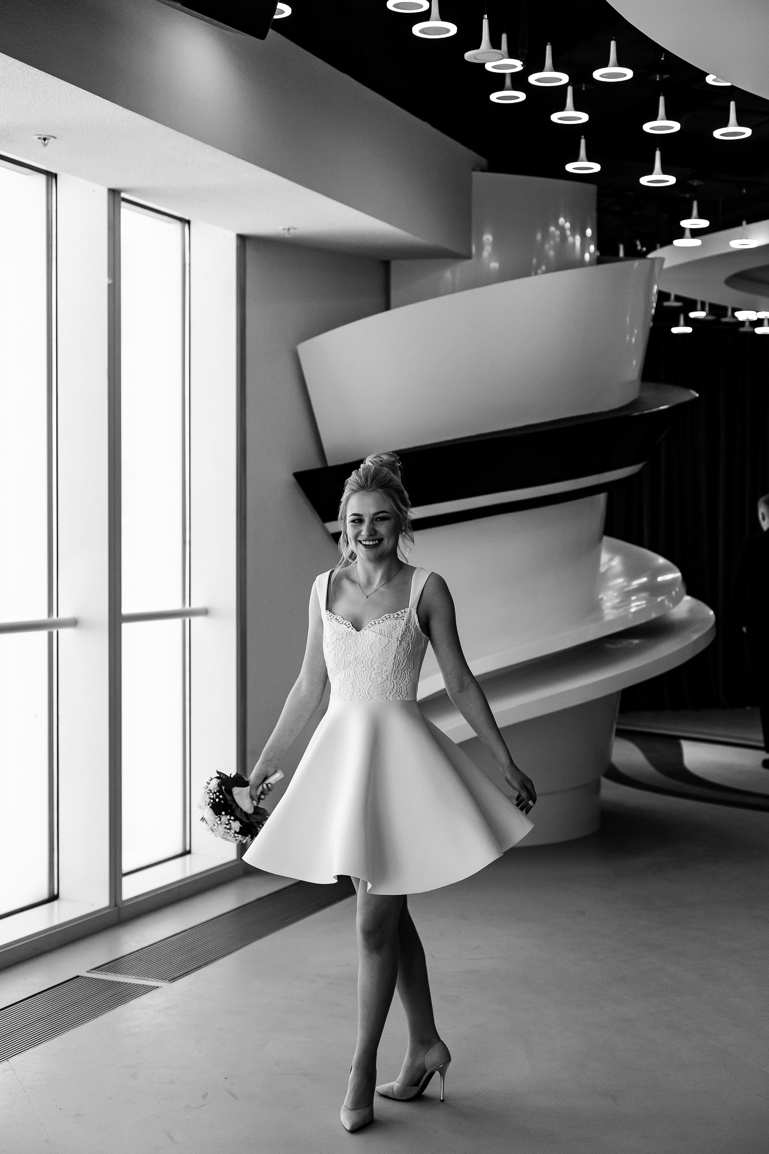 Усеяно ковром цветов дыханье мая. Душевный фотограф Ваших самых ярких событий Марина Погребняк