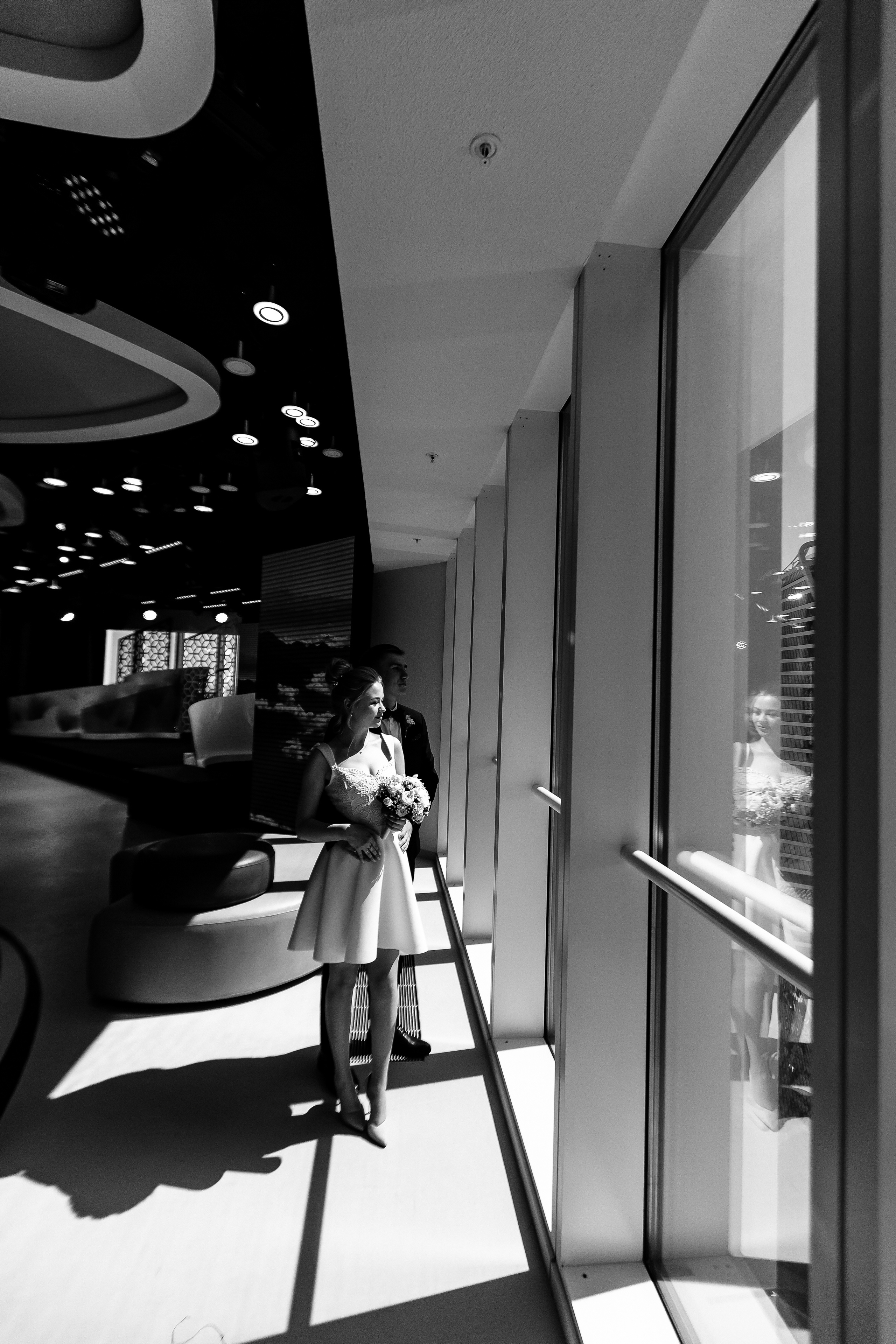 Усеяно ковром цветов дыханье мая. Душевный фотограф Ваших самых ярких событий Марина Погребняк