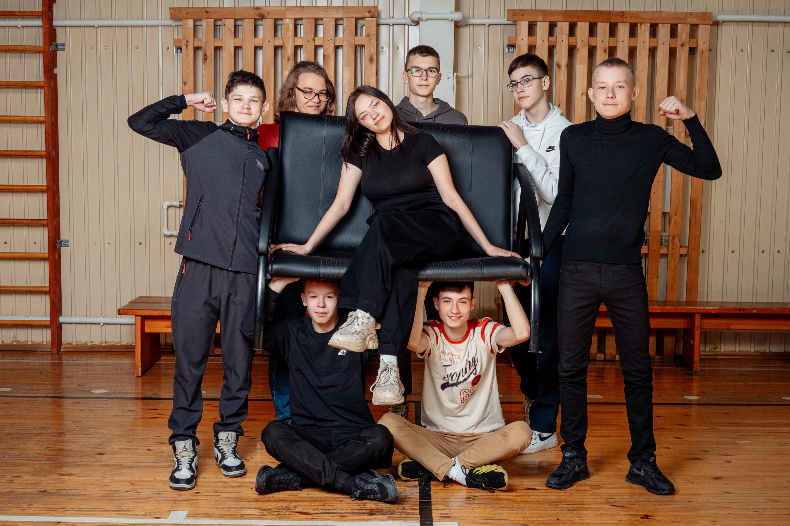 Портфолио 9-11 кл. БумальБум Выпускные альбомы