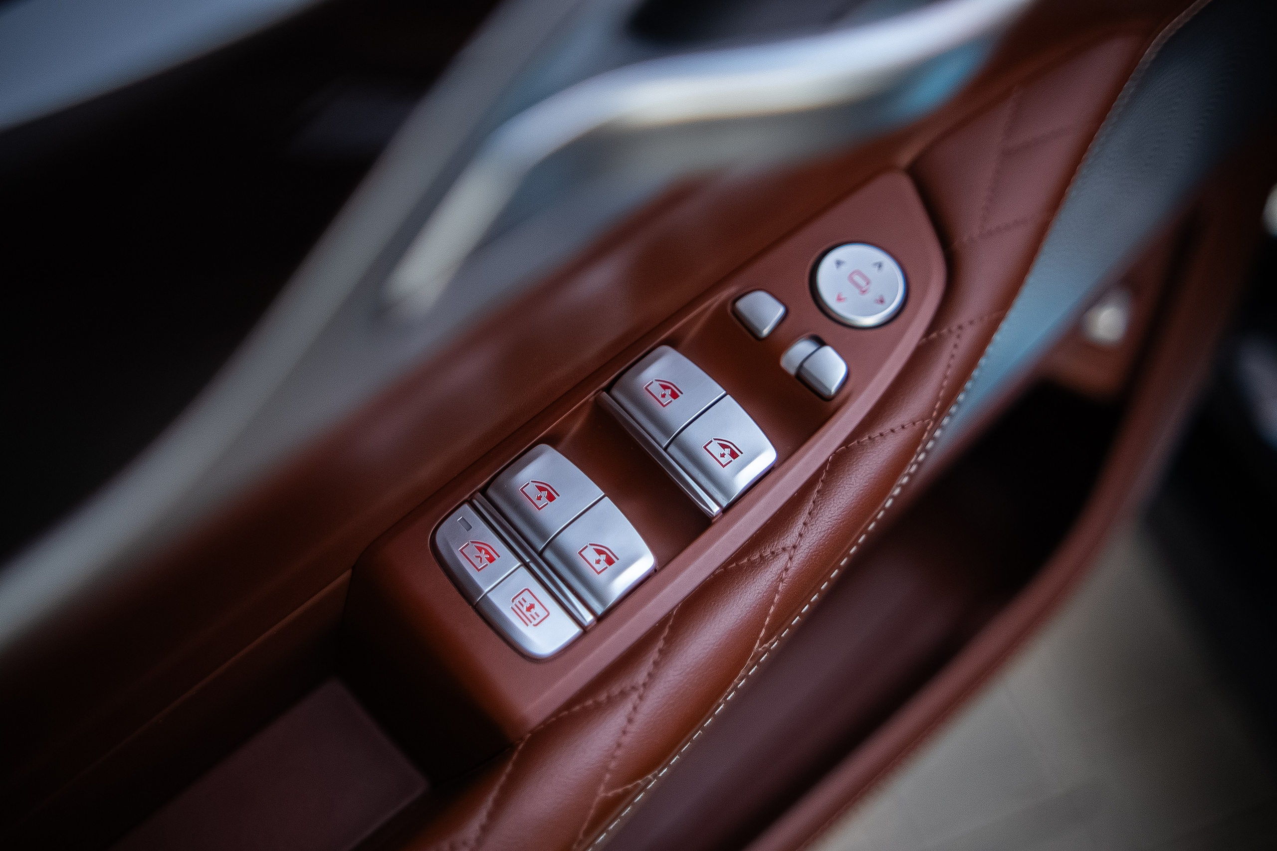 BMW 760Li. Фотограф в Новосибирске Владислав Унтерберг