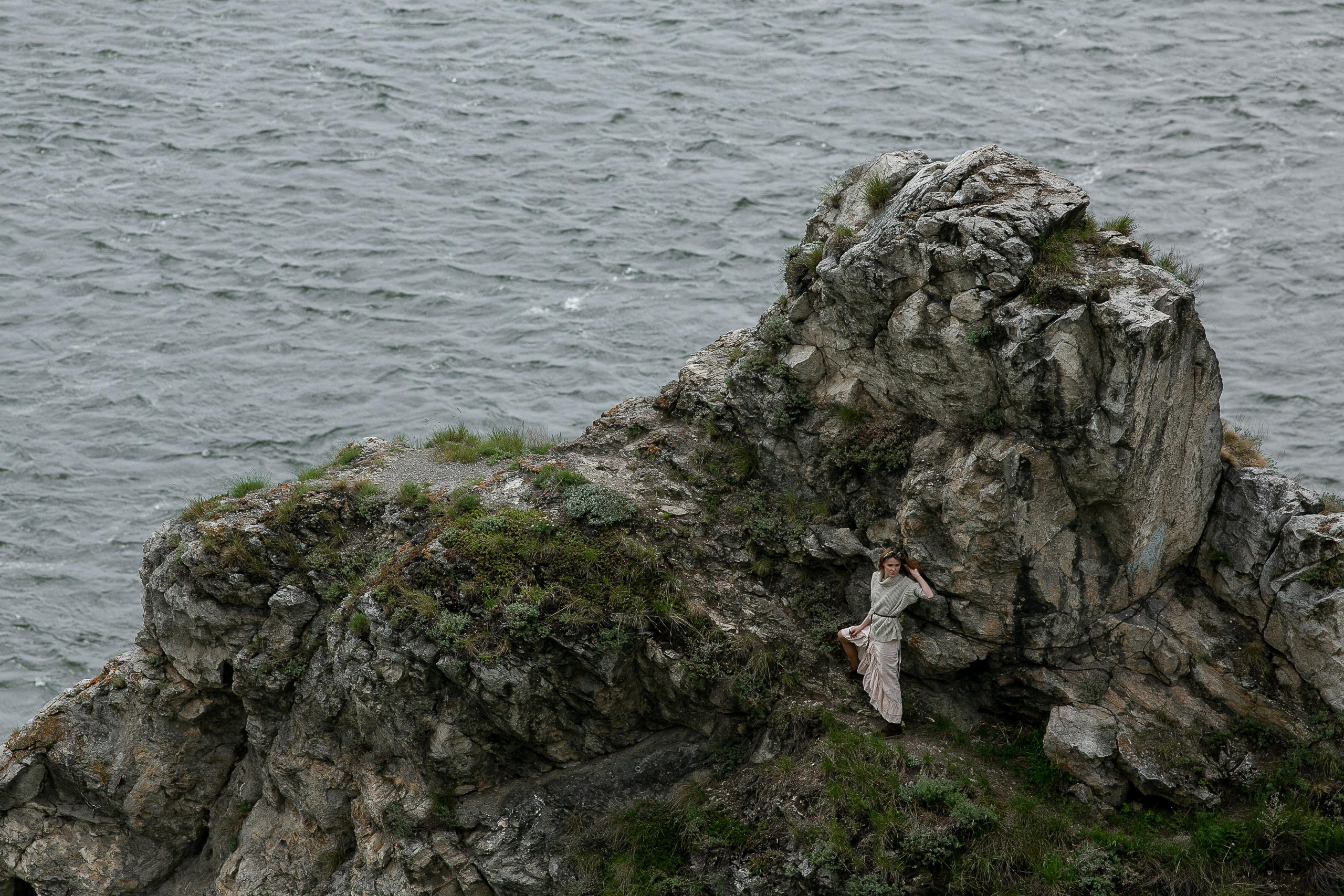 Настя в Пещёрке. Портретный фотограф в Кемерово Алеся Цайтлер