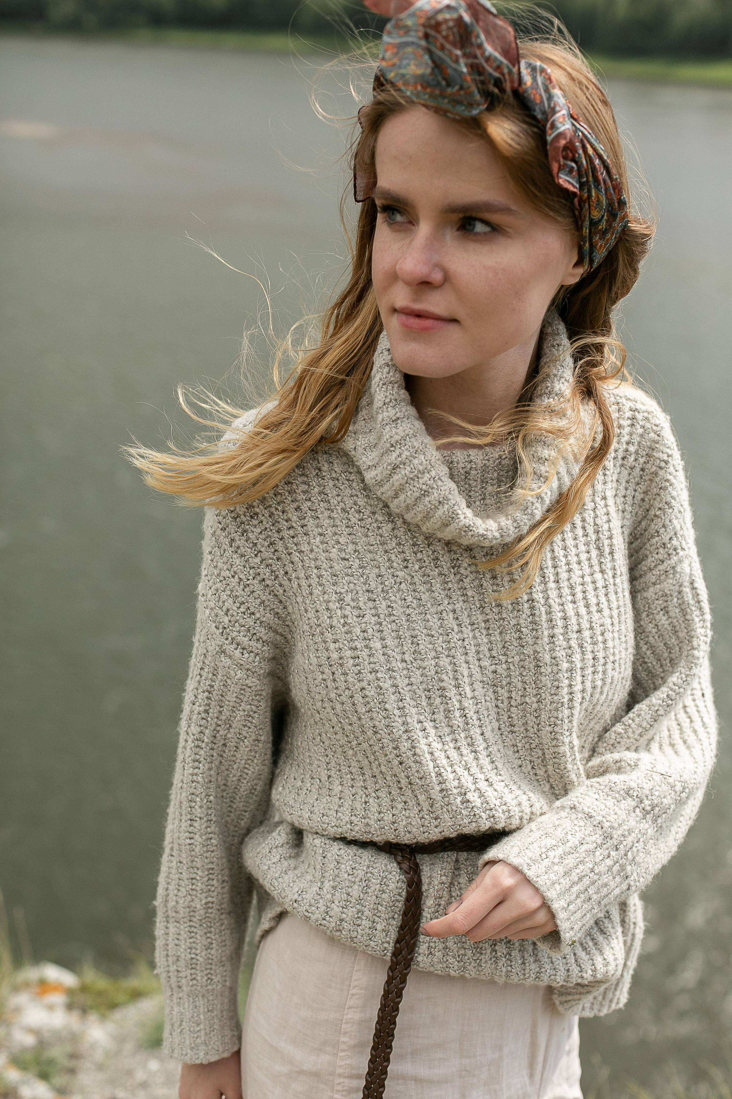 Настя в Пещёрке. Портретный фотограф в Кемерово Алеся Цайтлер