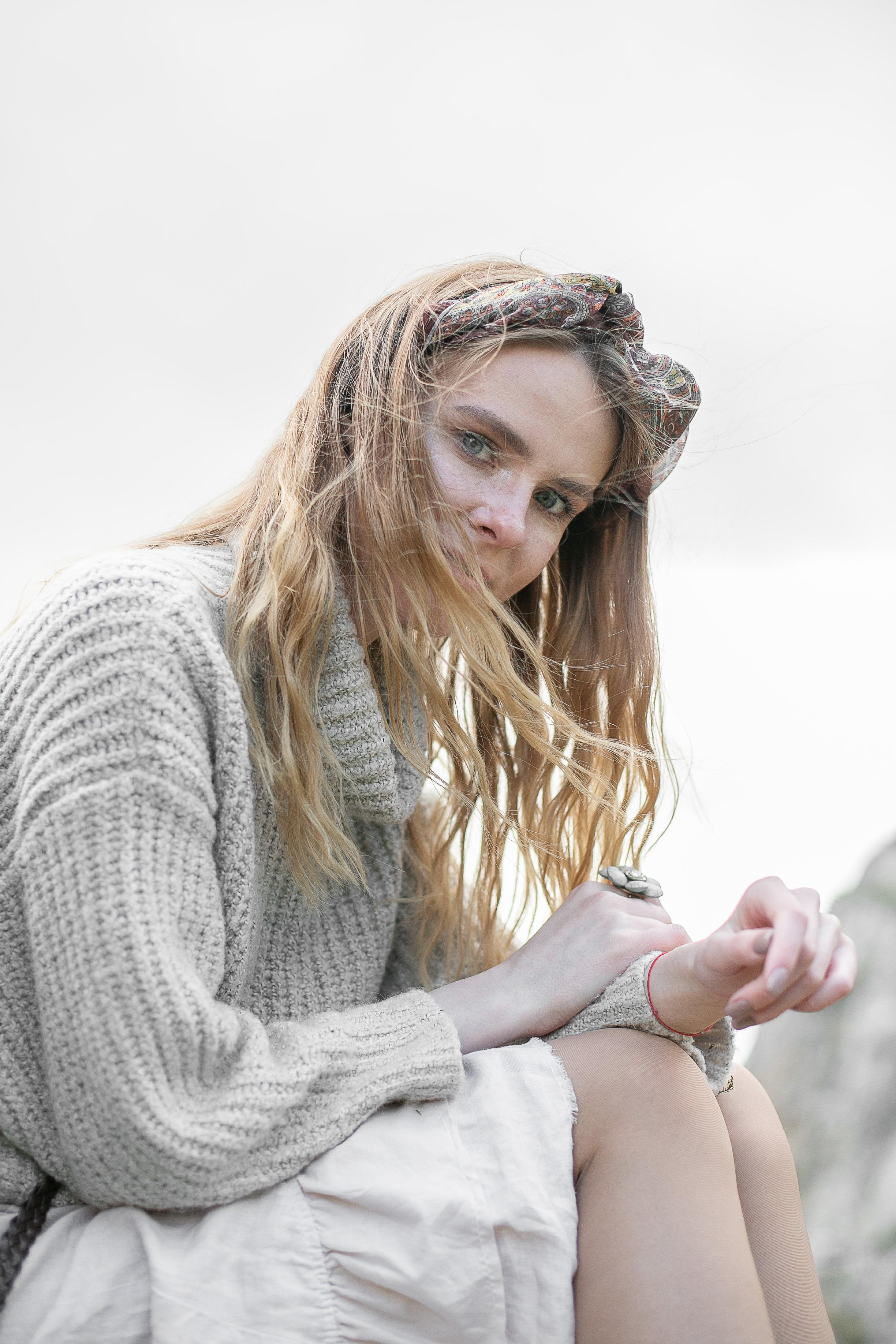 Настя в Пещёрке. Портретный фотограф в Кемерово Алеся Цайтлер