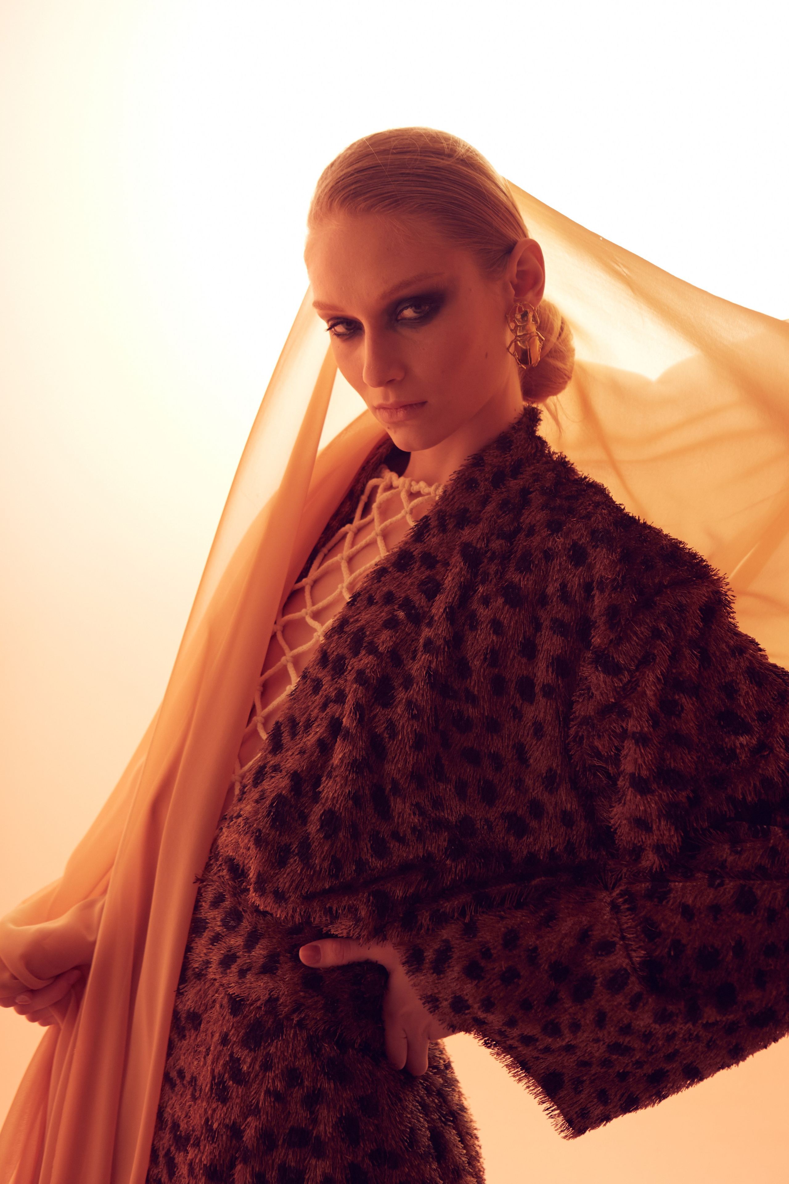 Алена. Контакты