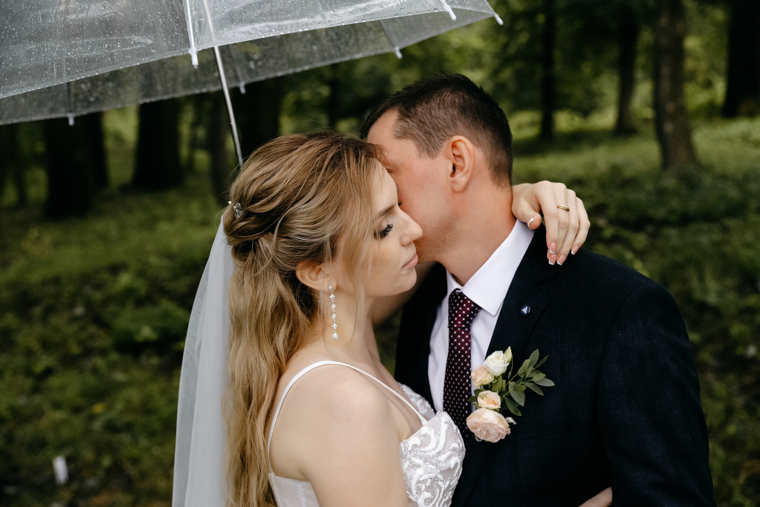 Летняя свадебная фотосессия в Волоконовке. Фотограф Белгород