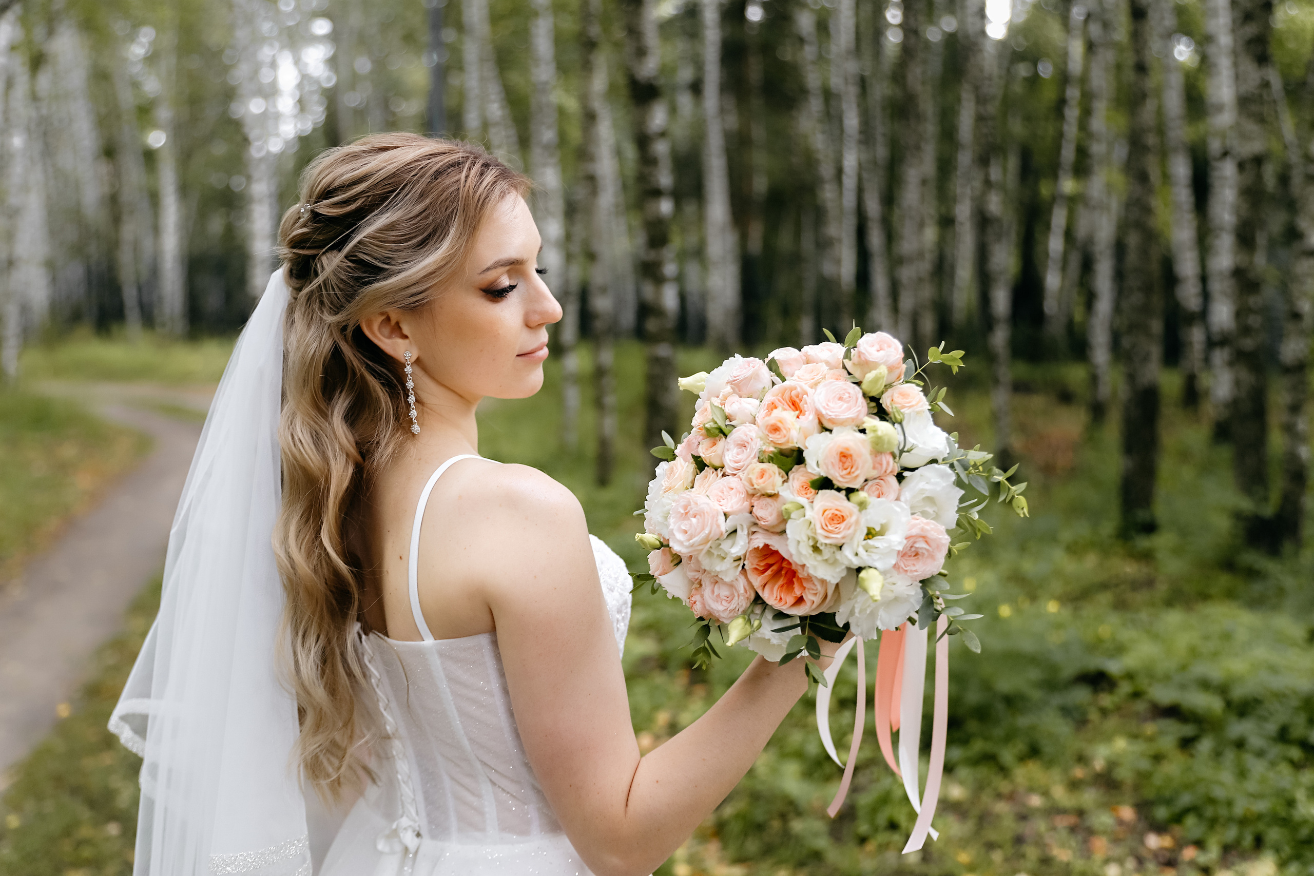 Летняя свадебная фотосессия в Волоконовке. Фотограф Белгород