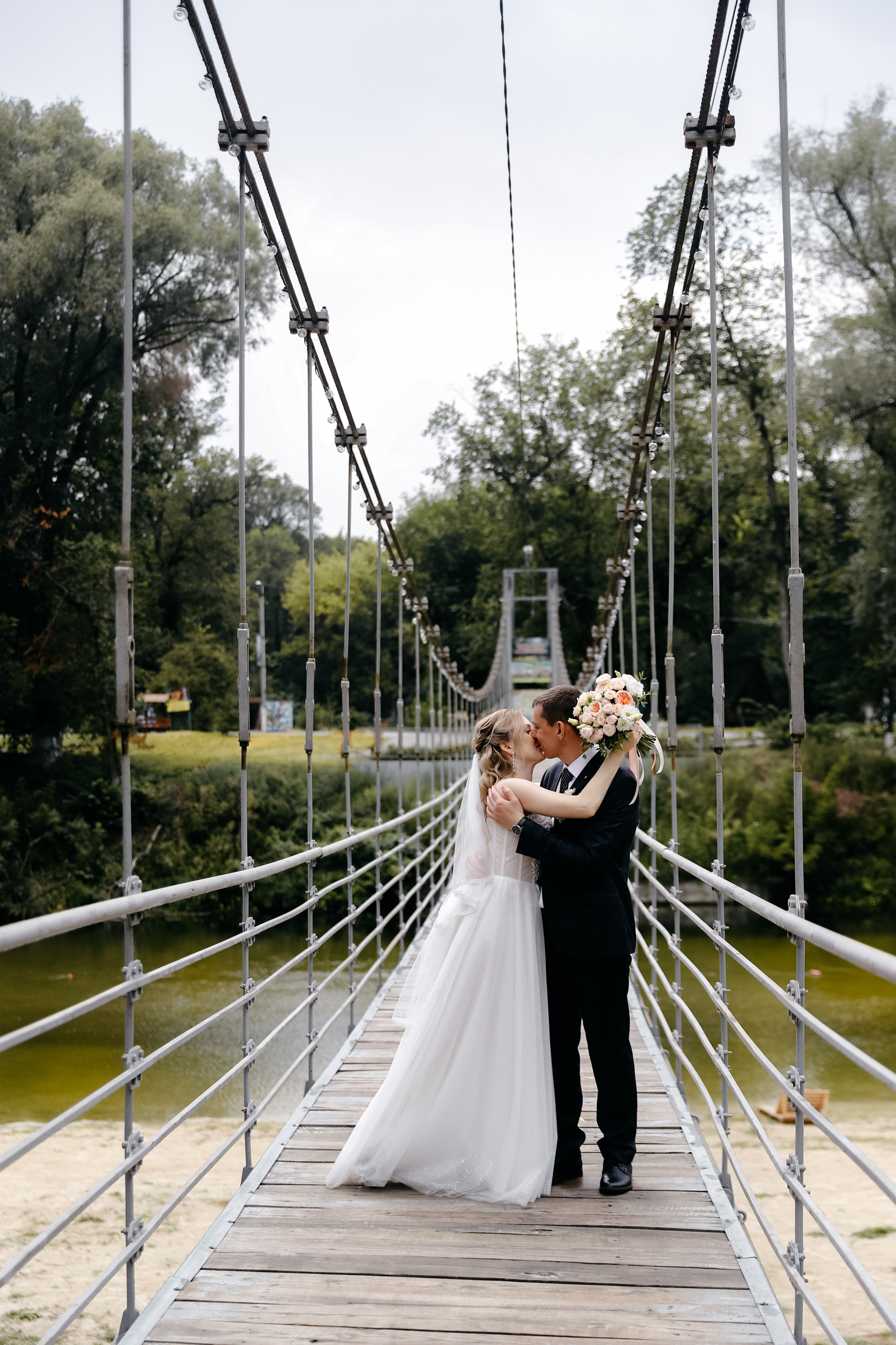 Летняя свадебная фотосессия в Волоконовке. Фотограф Белгород