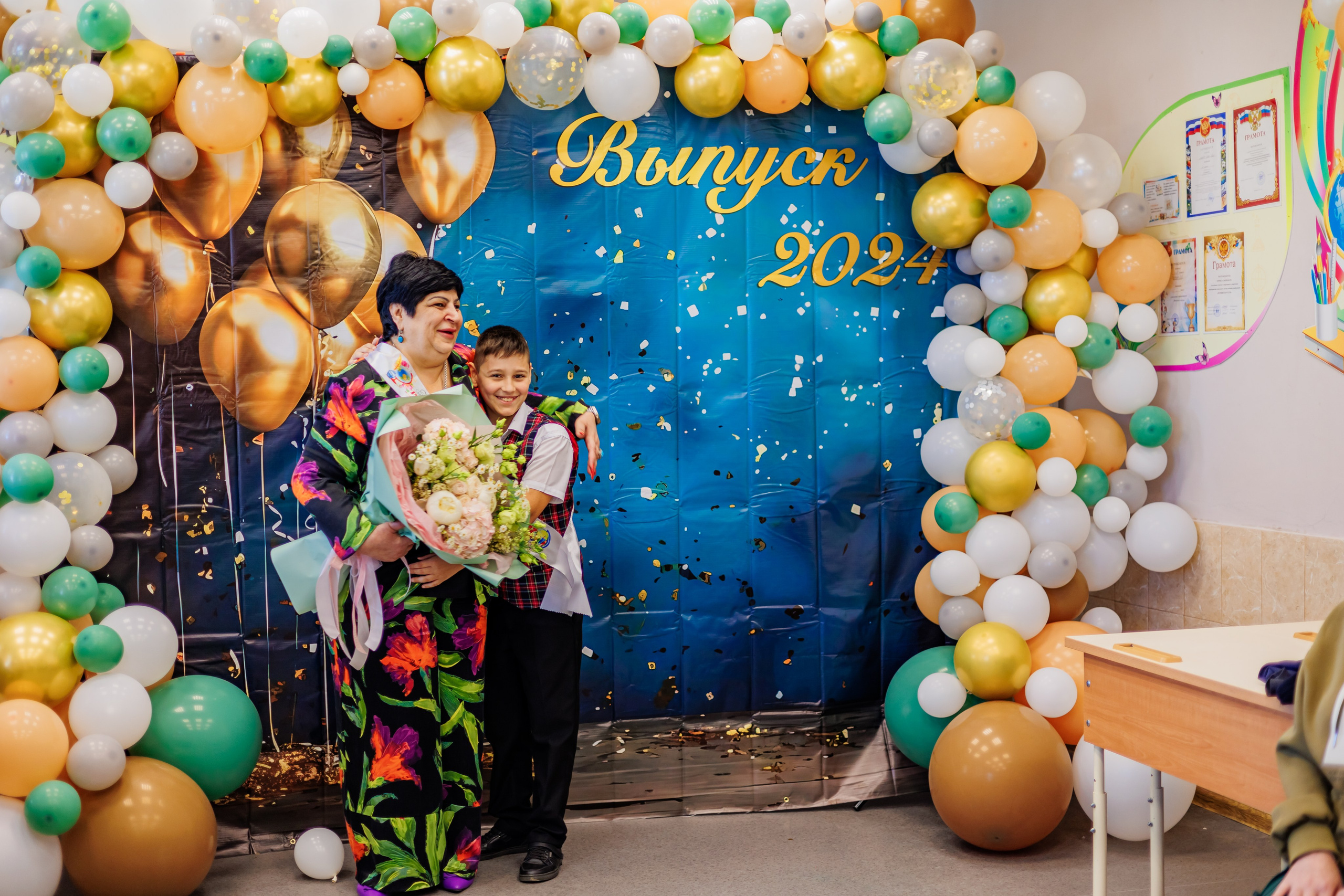 Выпуск 4а 25школа'24 год. Свадебный и семейный фотограф в Армавире