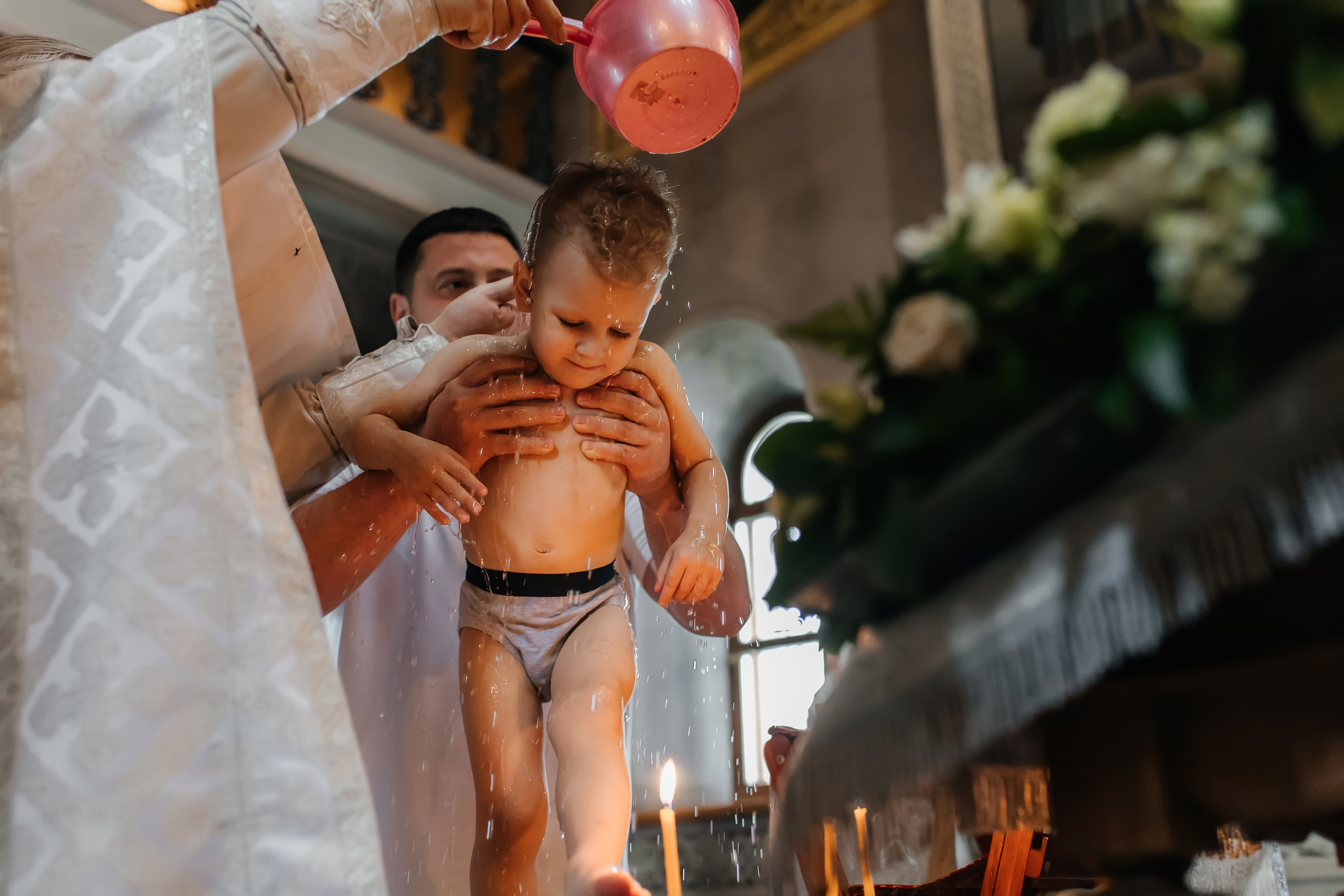 Крещение Гордея в Храме Уара в Вешках. Фотограф на крещение и венчание Москва  Надежда Баланина