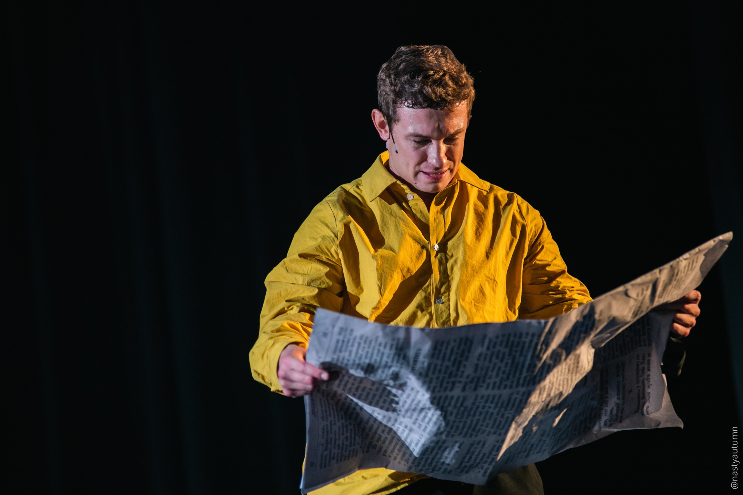 Генеральный прогон «Маяковский. Я сам.». Репортажный и концертный фотограф в Москве Анастасия Осень