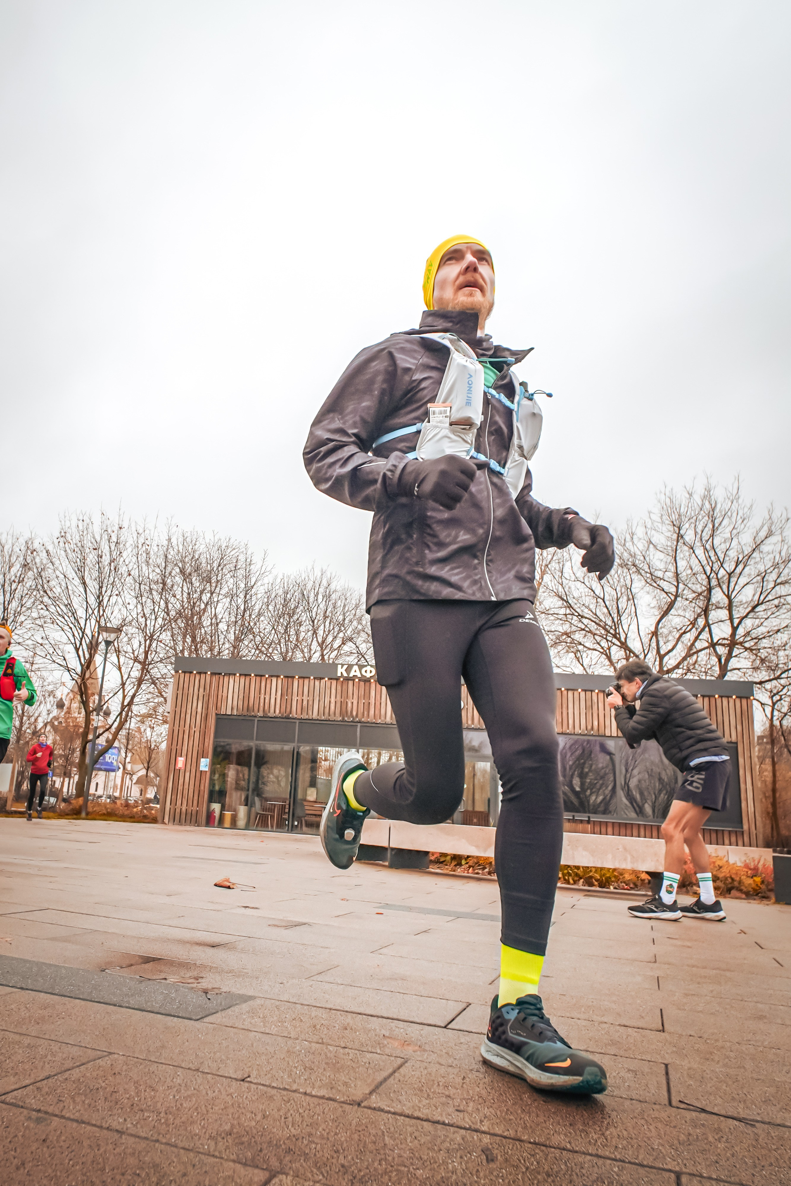 #марафонудома #яuzarun 2024 2-я петля, группа 6:30. Роман Капилюшов. Бег. Фото. Видео. г. Люберцы