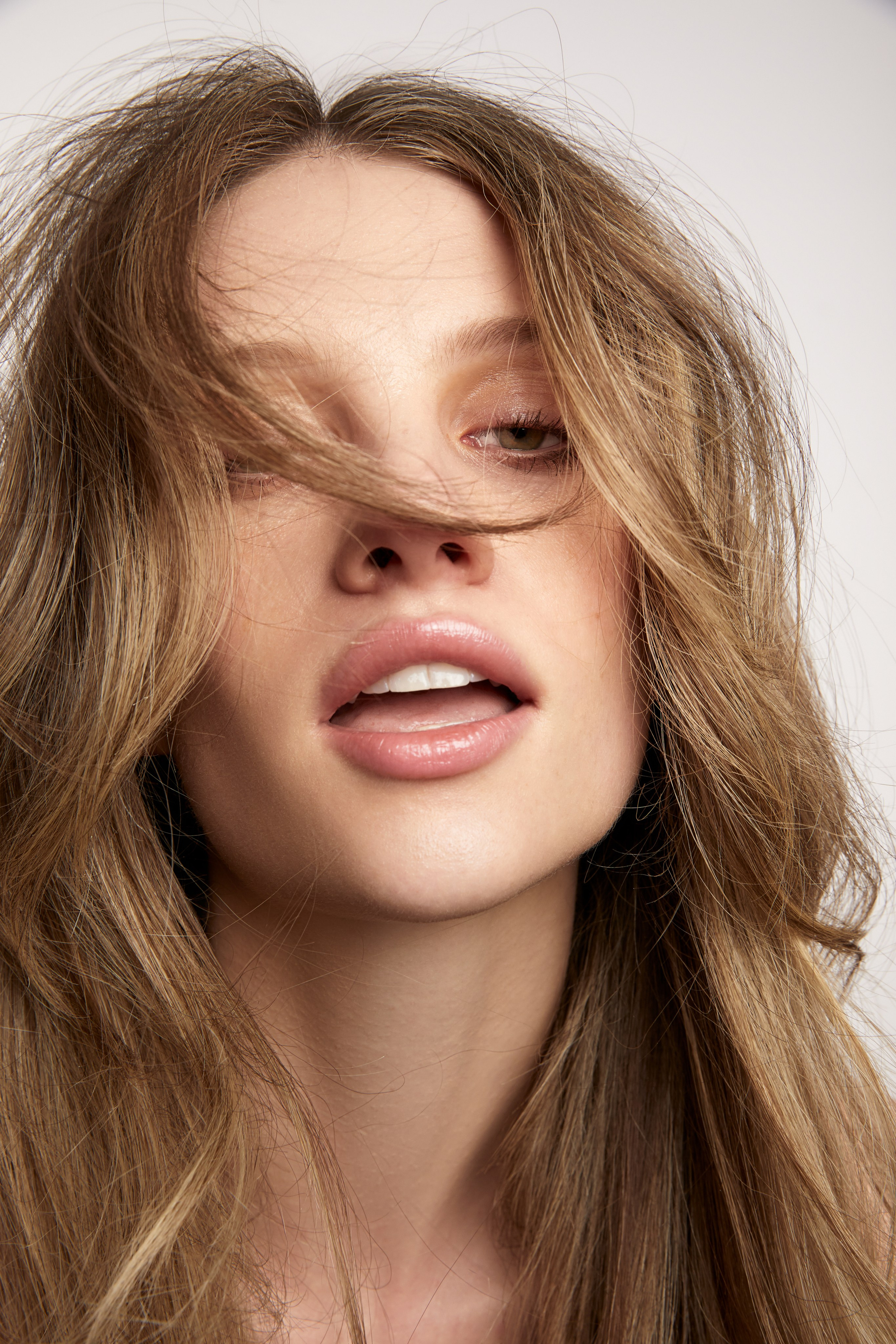 Beauty. Lisa Bazhenova / Moonlizzv_photo