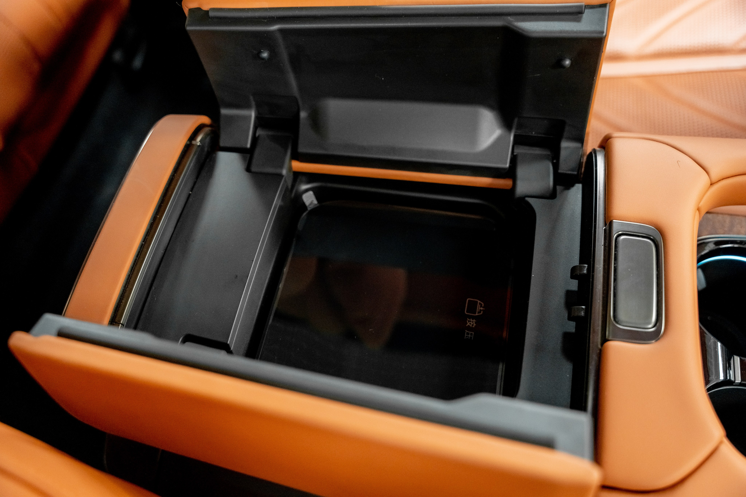 BYD U8. Станислав Тюрин Фотограф Москва. Индивидуальные и семейные фотосессии;