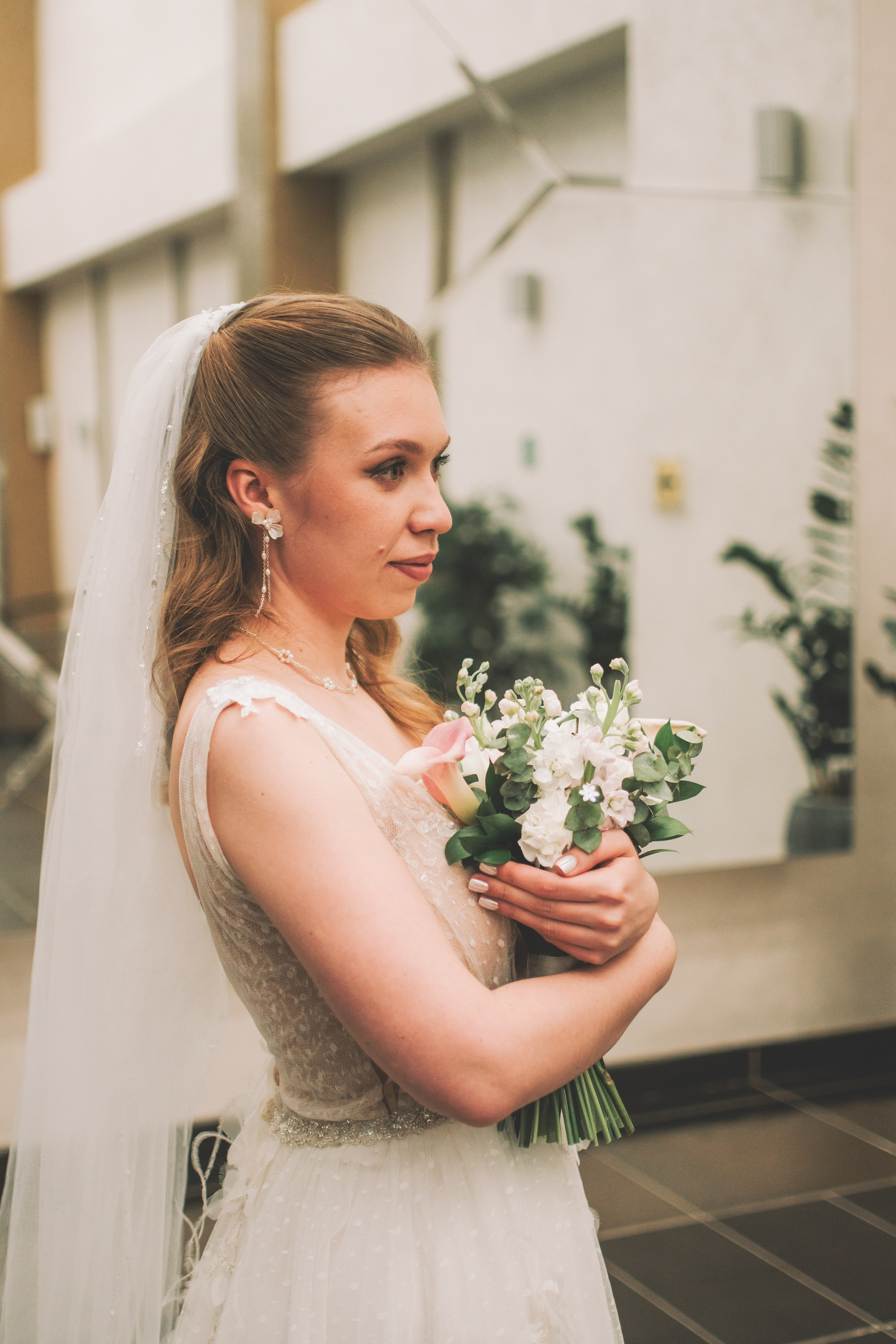 Альберт и Анастасия (Студийная фотосессия, роспись в ДК Нефтяник + фотосессия с гостями). Семейный и свадебный фотограф Губкинский и Ставрополь