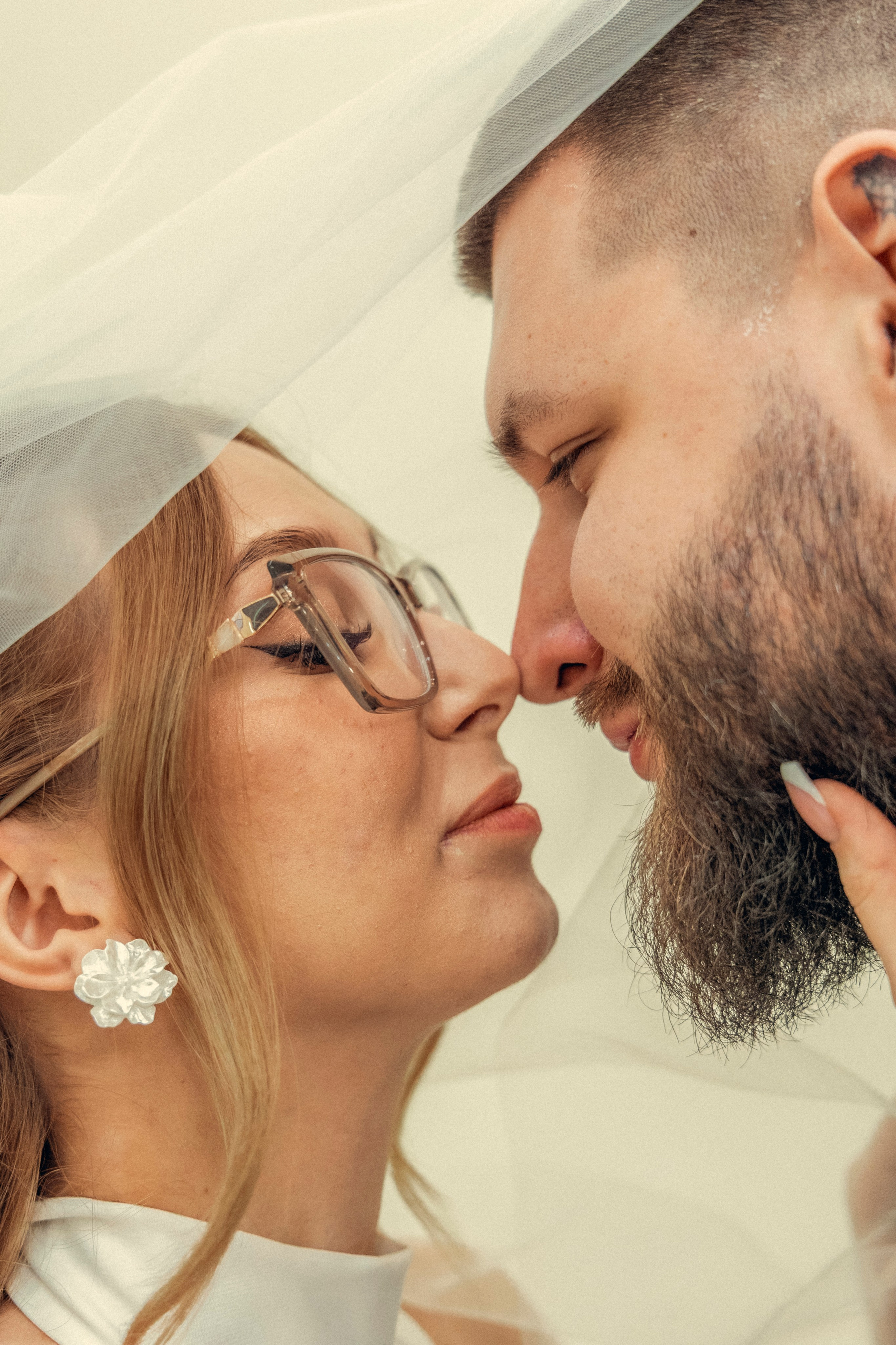 Роспись в Жуковском ЗАГСе. Фотограф для маркетплейсов, фотоуслуги в Жуковском Татьяна Марсуверских