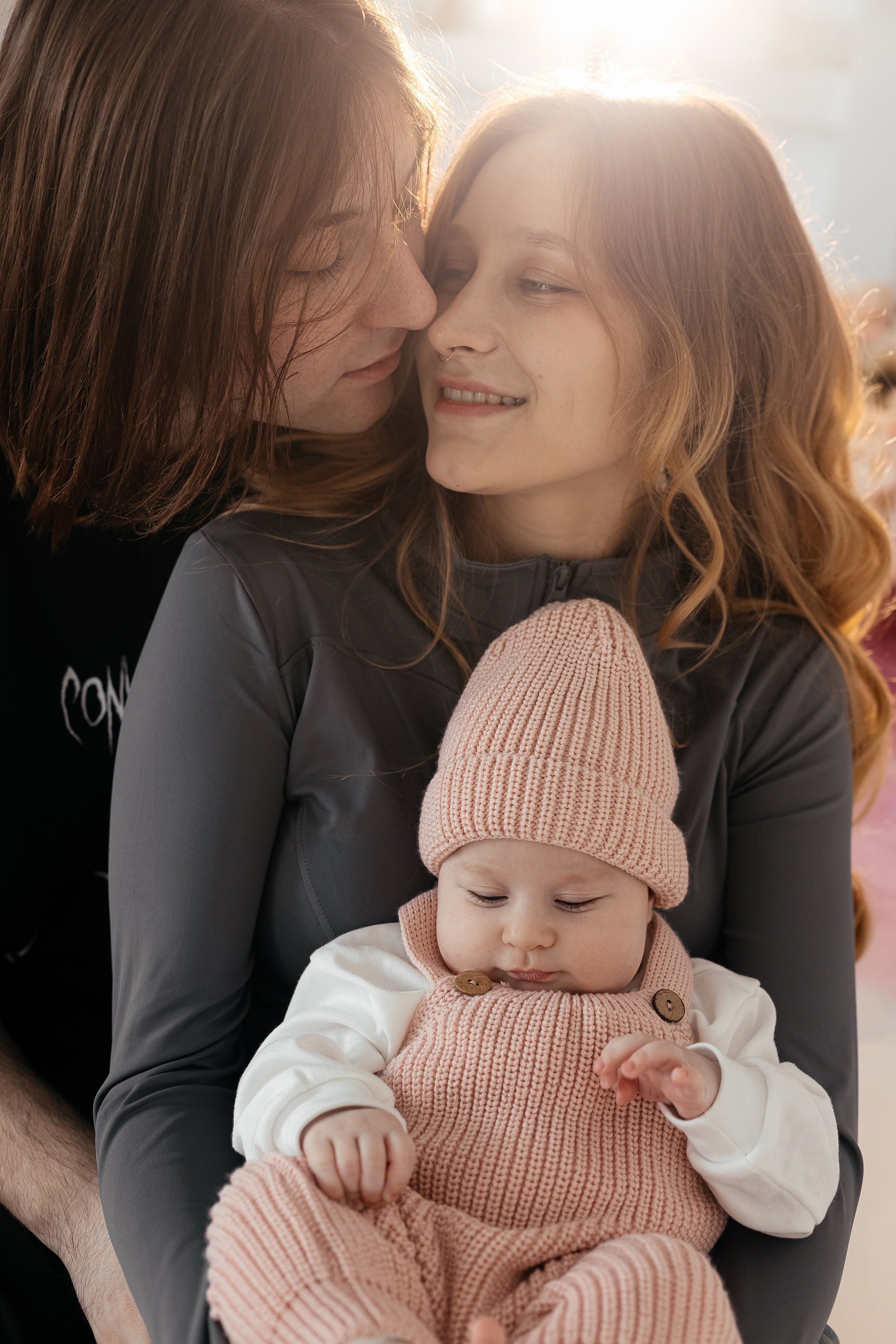 Зоя, Дима и Вика. Главная