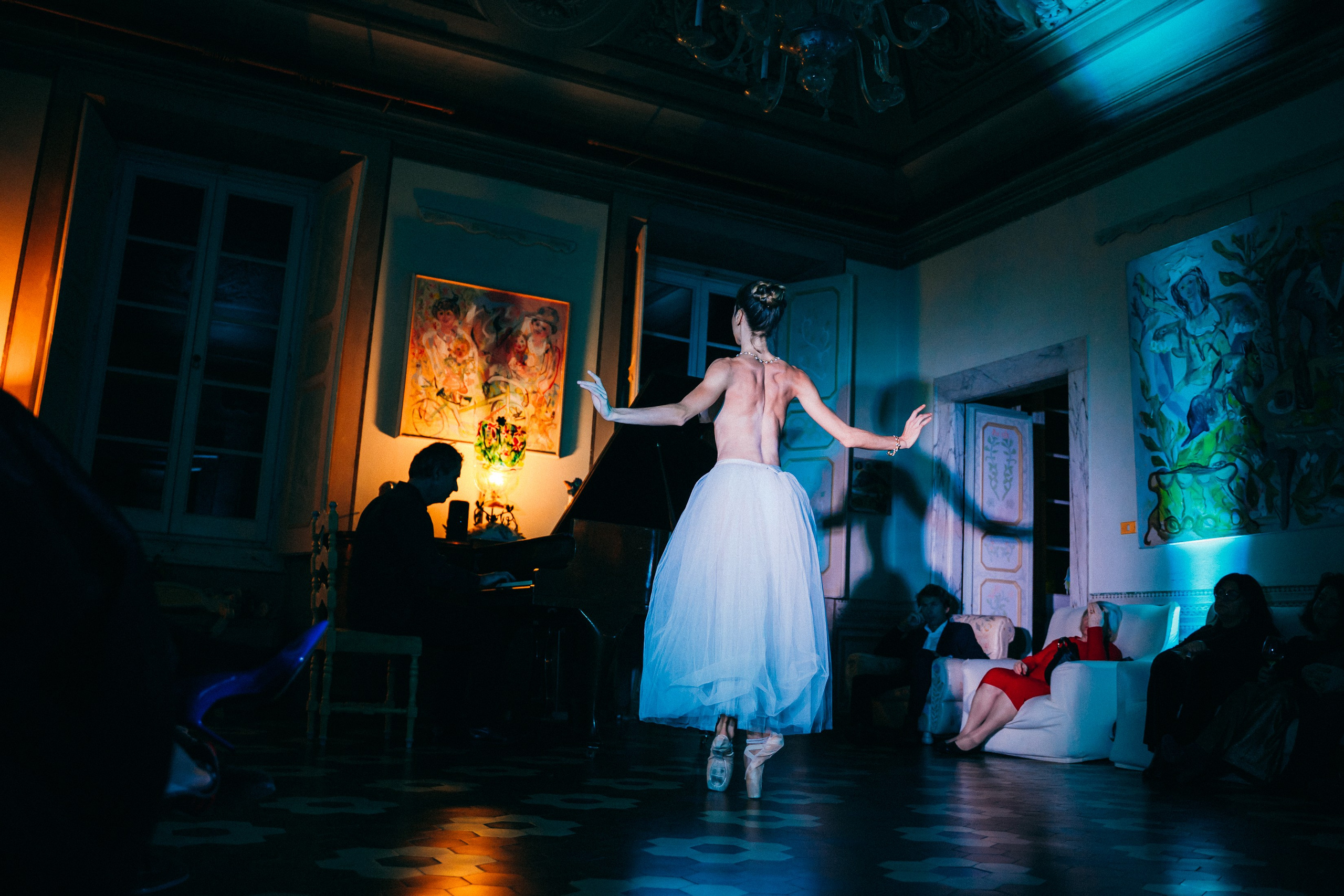 Corporate Event Photography: Capturing Success in Every Frame. Family Lifestyle Photographer in Lucca, Italia