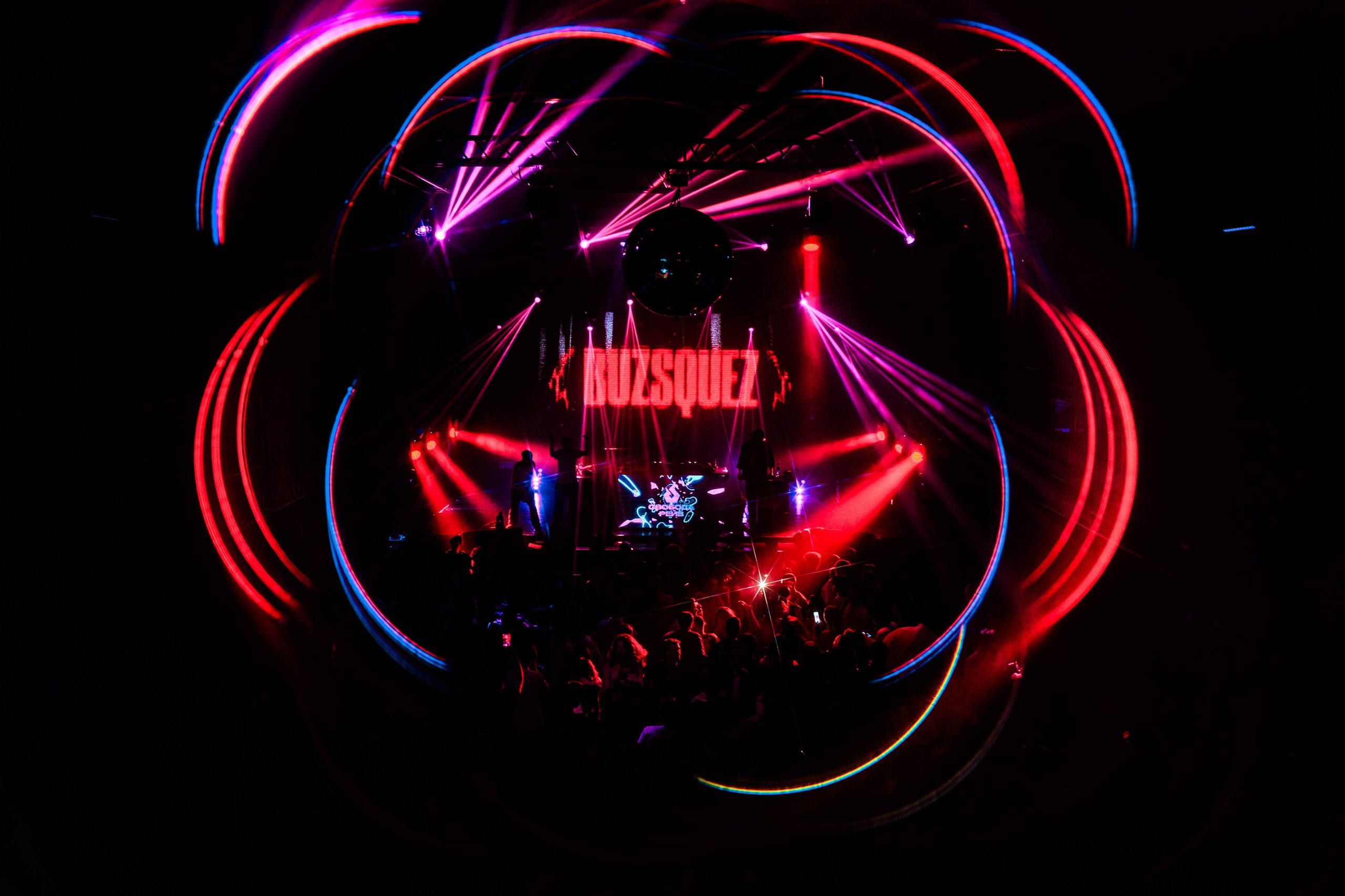 День первокурсника | Свобода. Репортажный фотограф Екатеринбург | Яркий, качественный репортаж | Концерты, клубы, репортаж, праздники, корпоративы