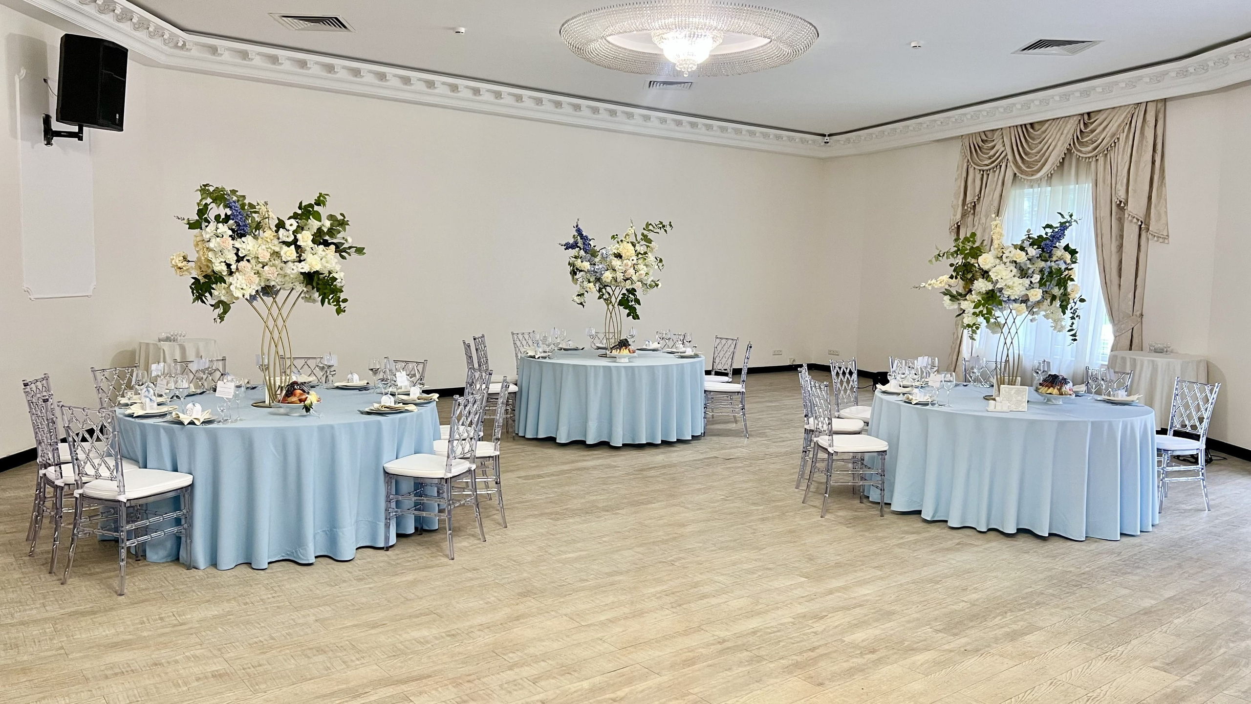 Фотографии зала. Банкетный комплекс и свадебное агенство "Александр Грин"