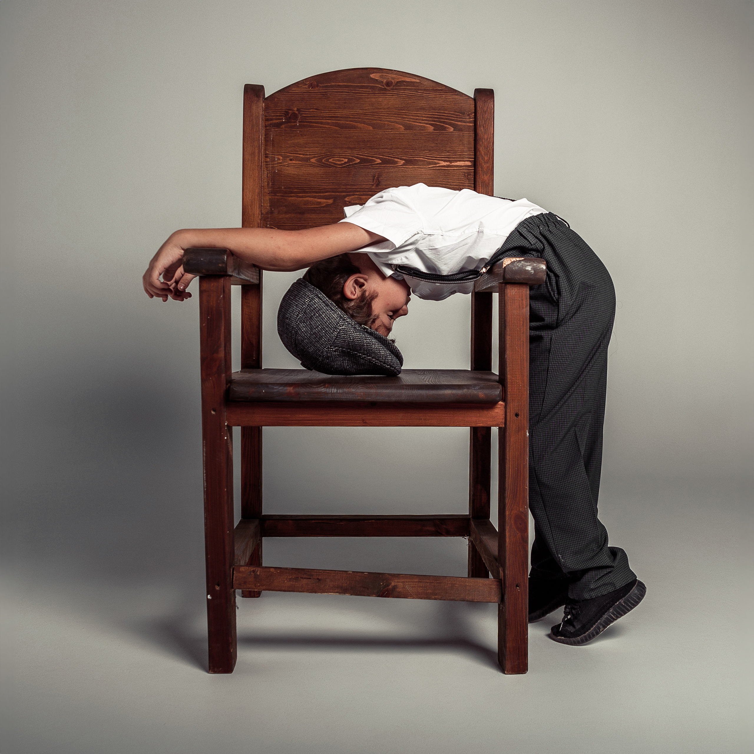 Фотосессия мальчика в студии. Детский студийный фотограф Сочи