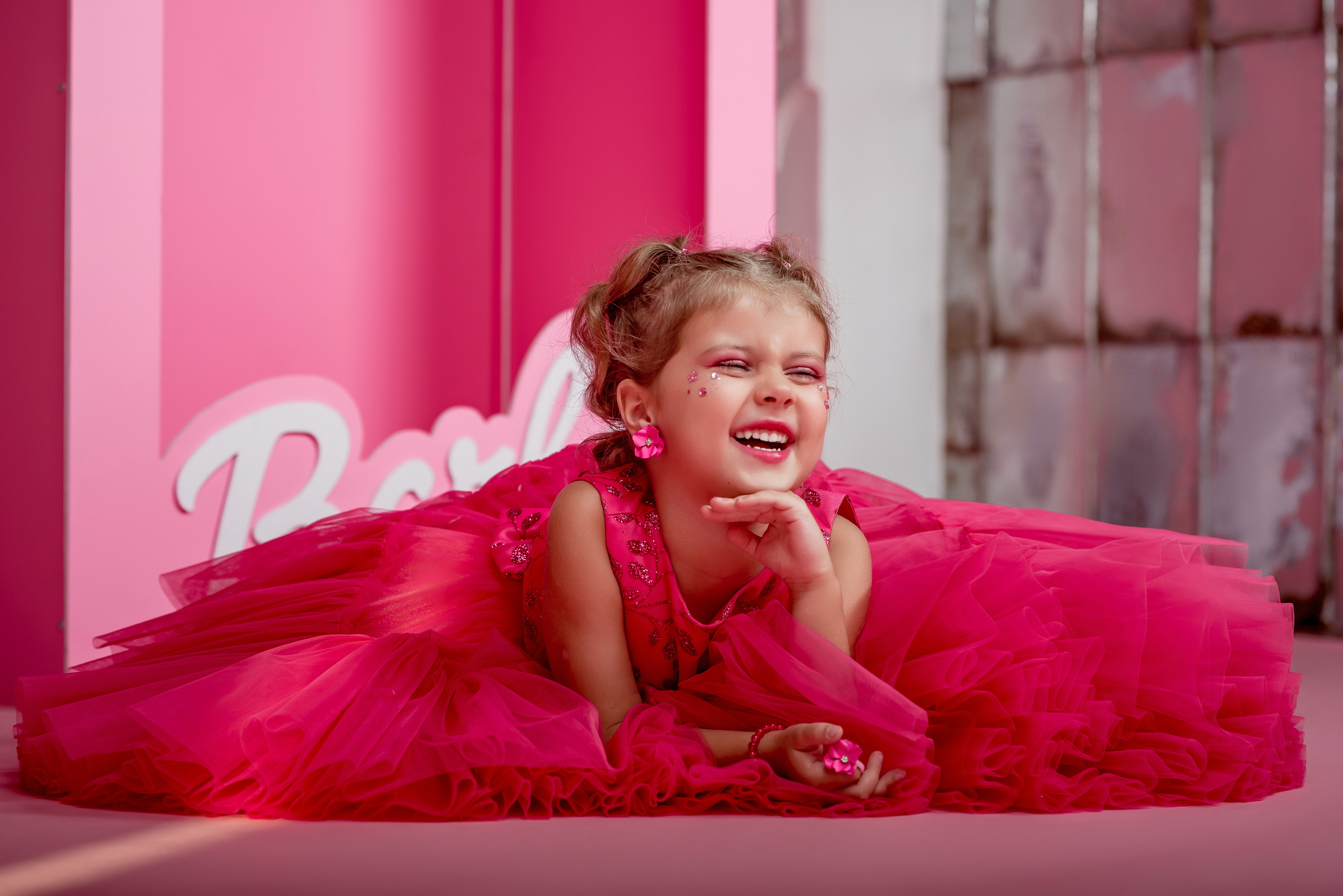 Фотосессия в стиле барби. Детский студийный фотограф Сочи