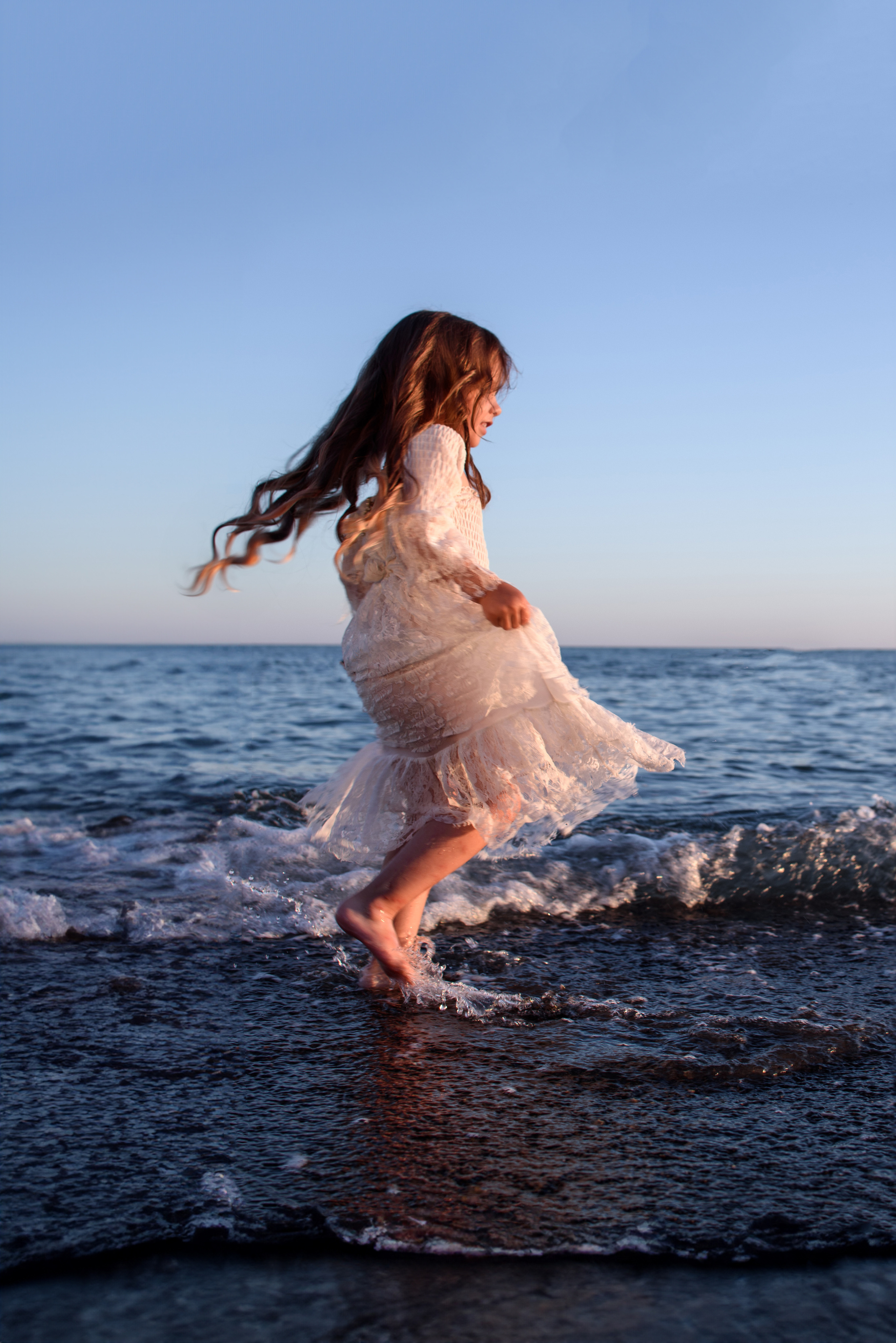 Фотосессия на закате. Детский студийный фотограф Сочи