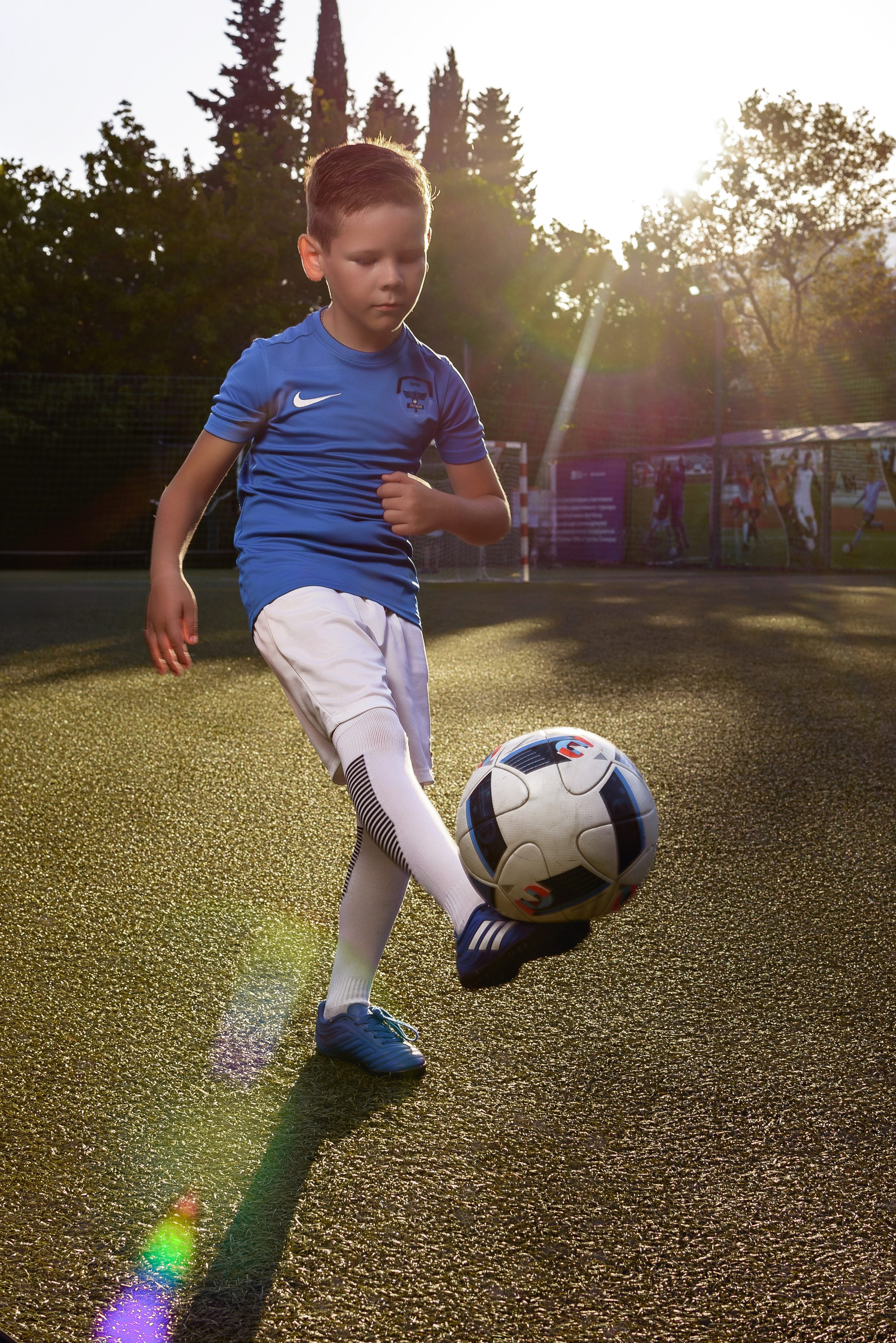 Фотосессия футболиста. Детский студийный фотограф Сочи